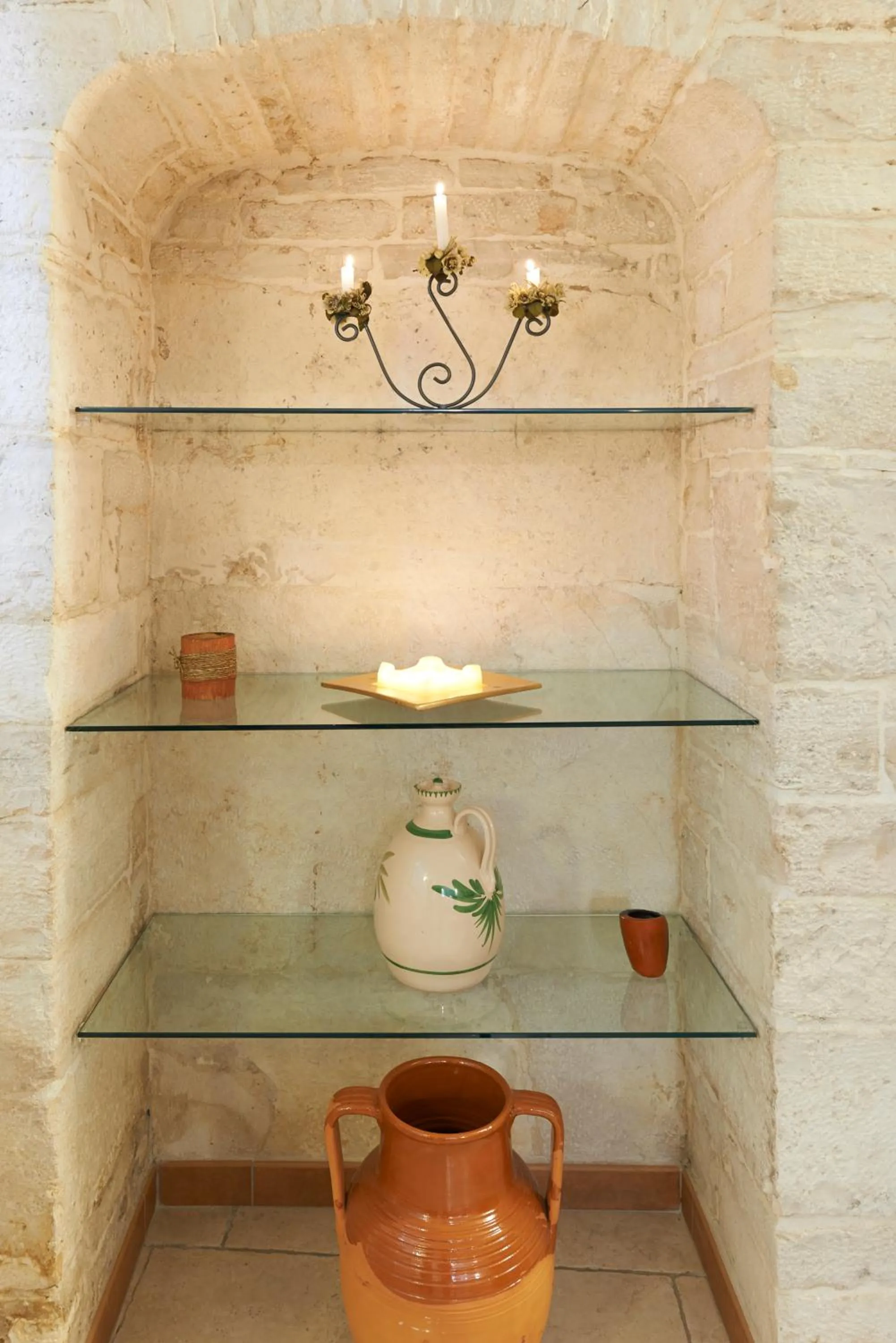 Decorative detail in Il Frantoio 1937