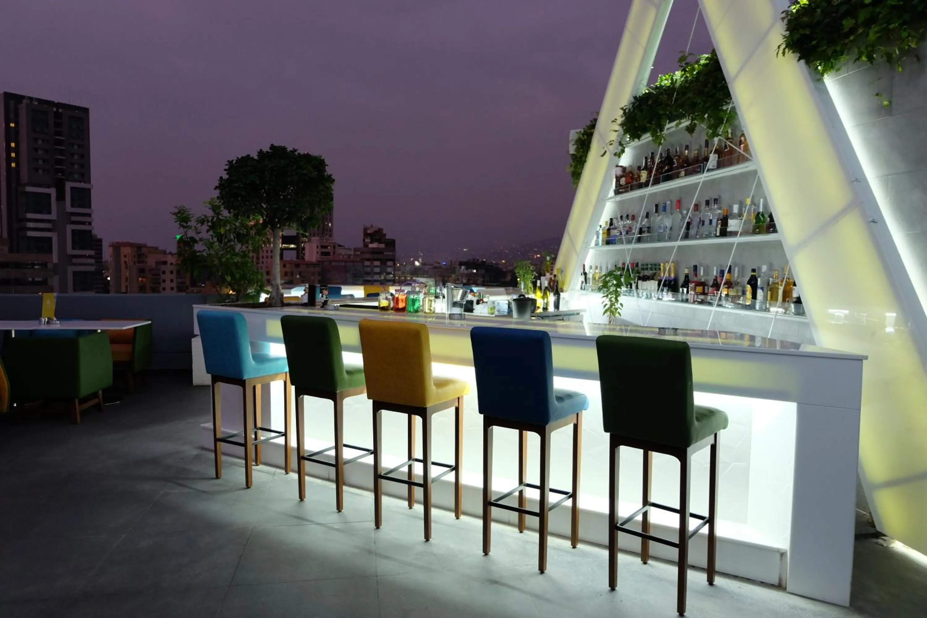 Lounge or bar in Urban Central Suites - Beirut