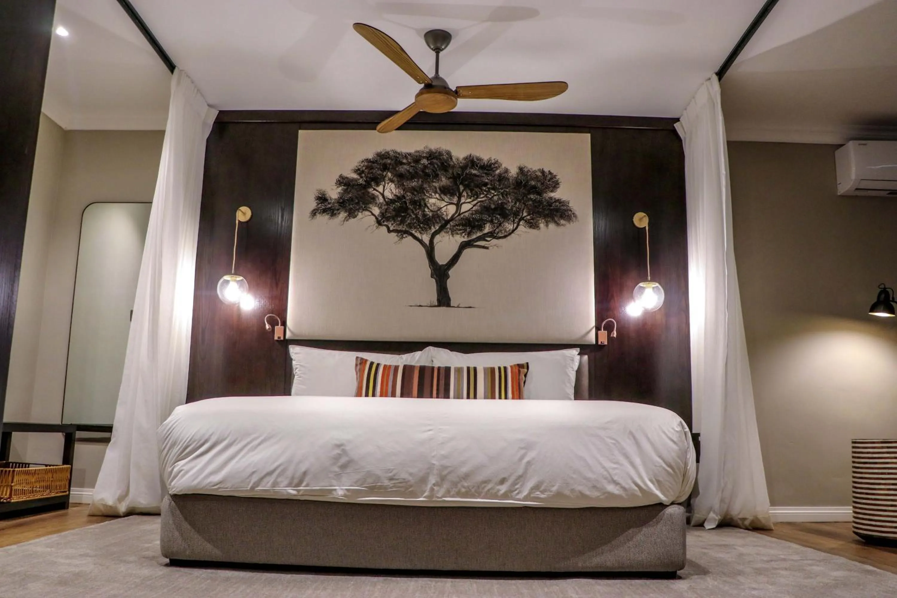 Bed in Cresta Mowana Safari Resort & Spa