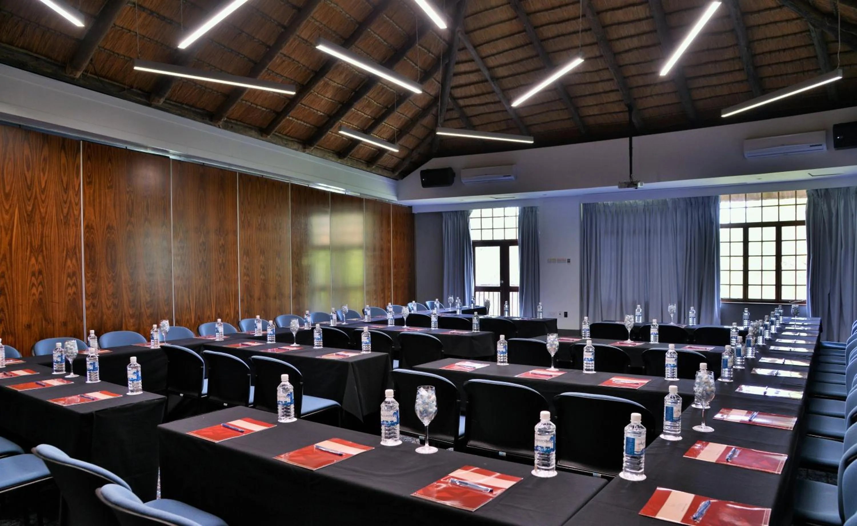 Business facilities in Cresta Mowana Safari Resort & Spa