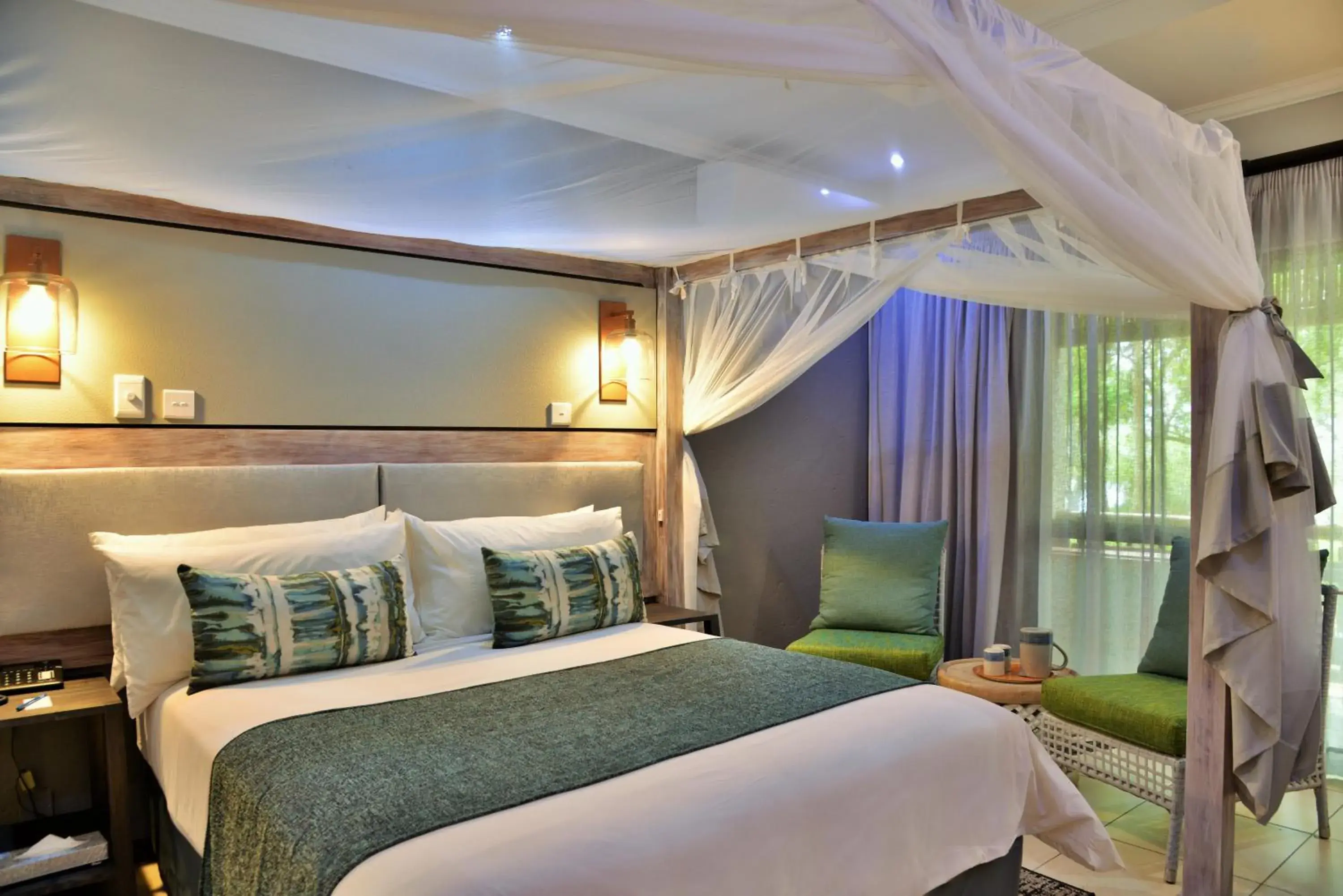 Double Room - single occupancy - Disability Access in Cresta Mowana Safari Resort & Spa Double Room - single occupancy - Disability Access in Cresta Mowana Safari Resort & Spa
