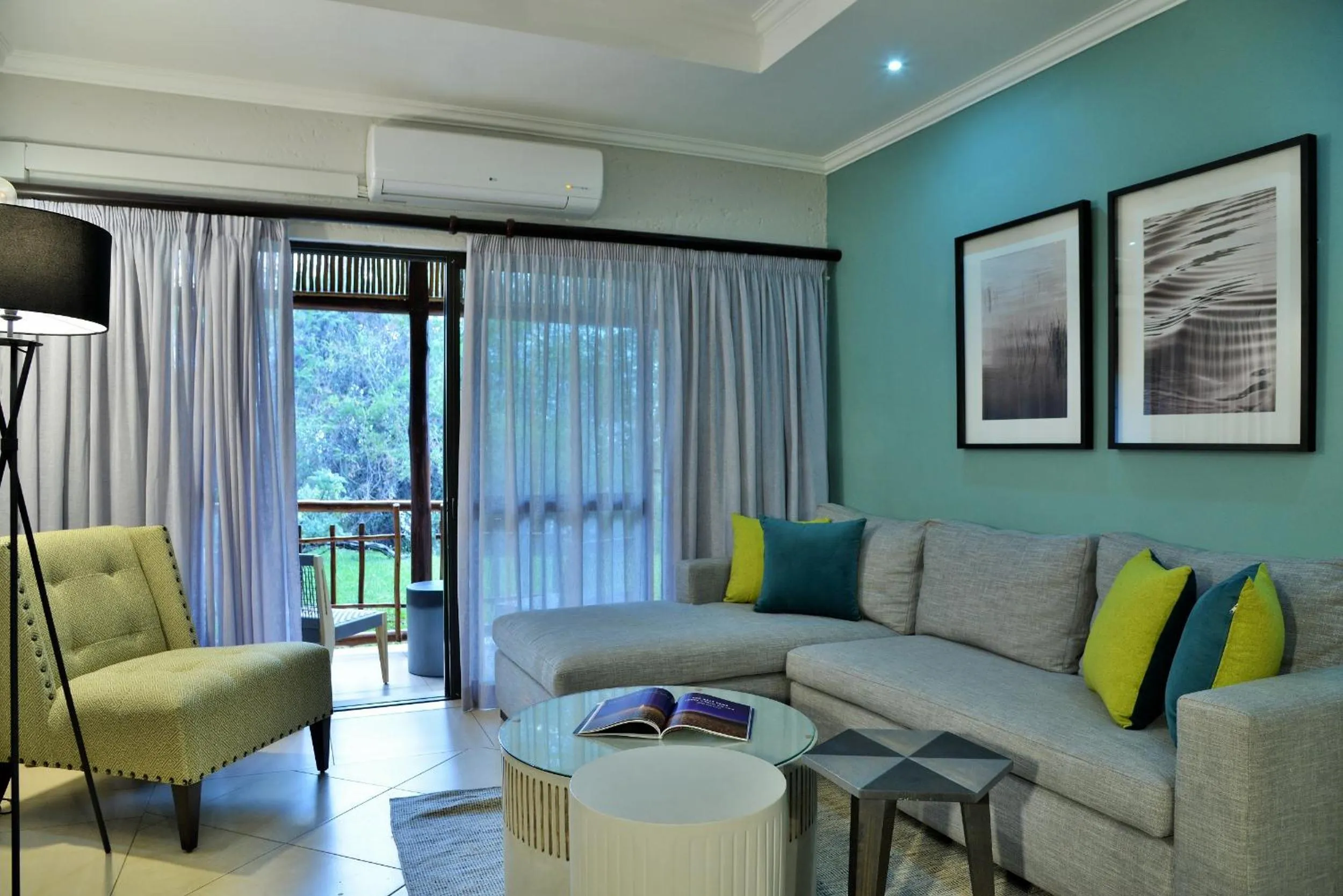Living room in Cresta Mowana Safari Resort & Spa