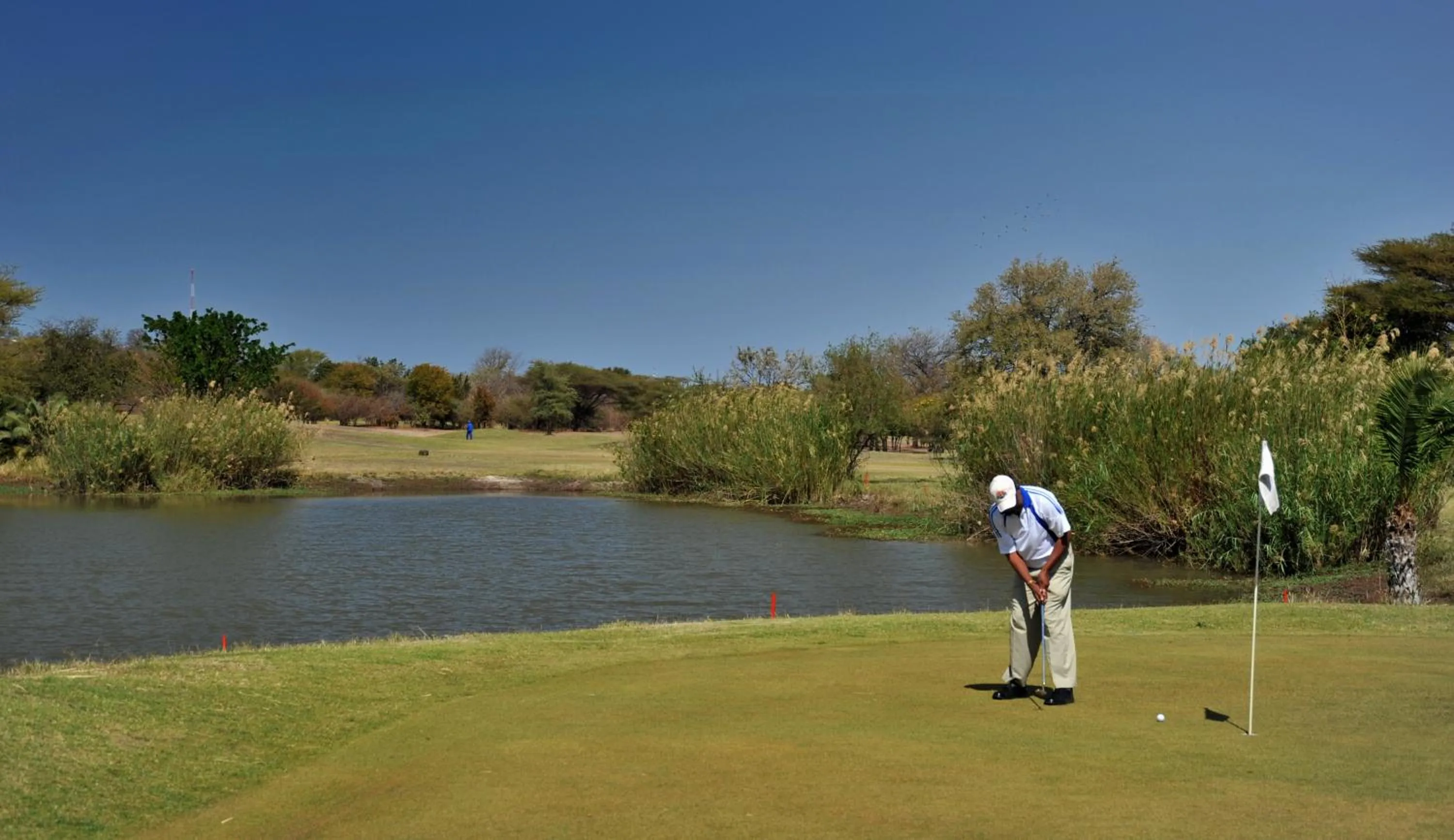 Golfcourse in Cresta Mowana Safari Resort & Spa