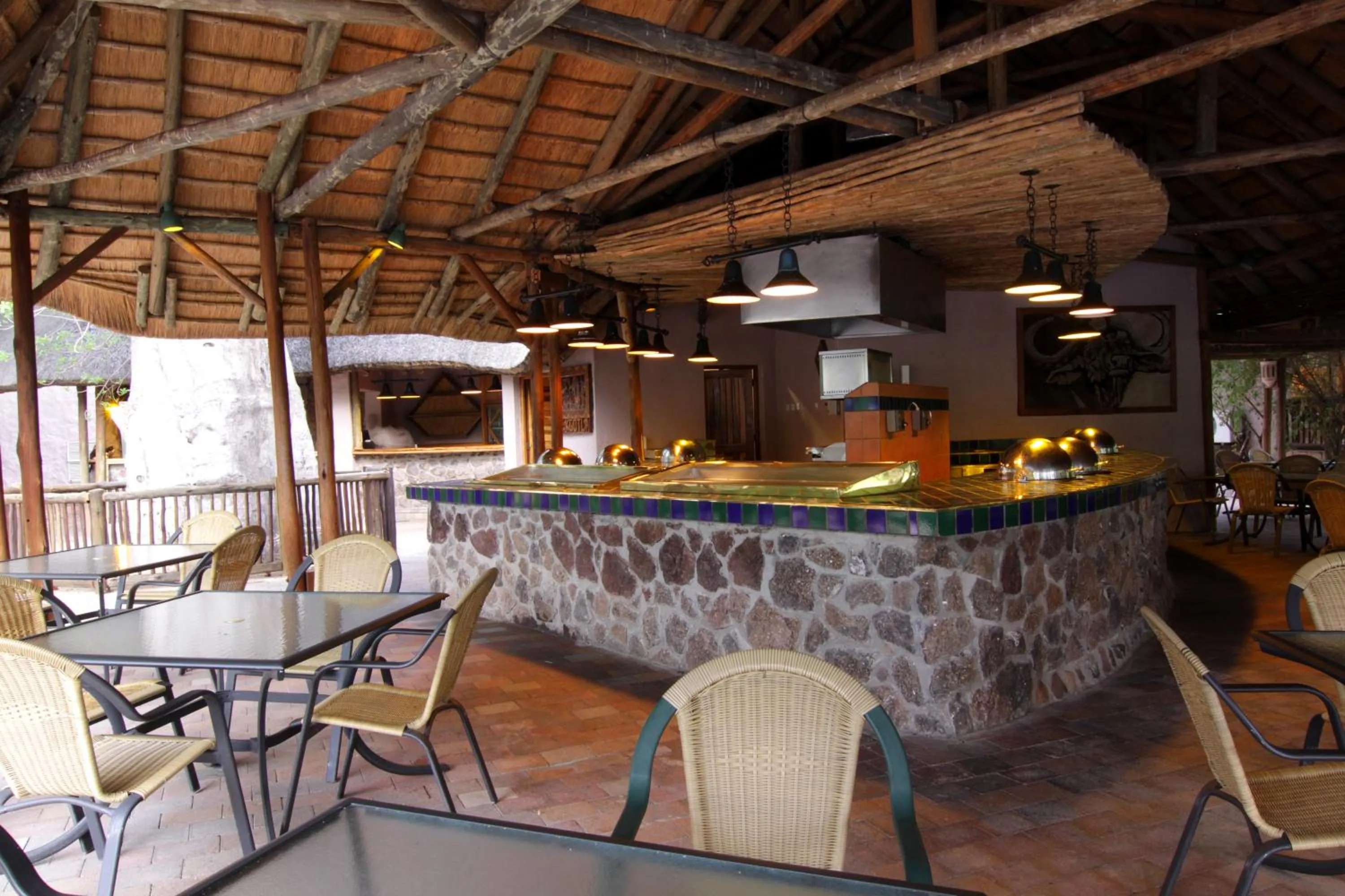 Restaurant/places to eat in Cresta Mowana Safari Resort & Spa