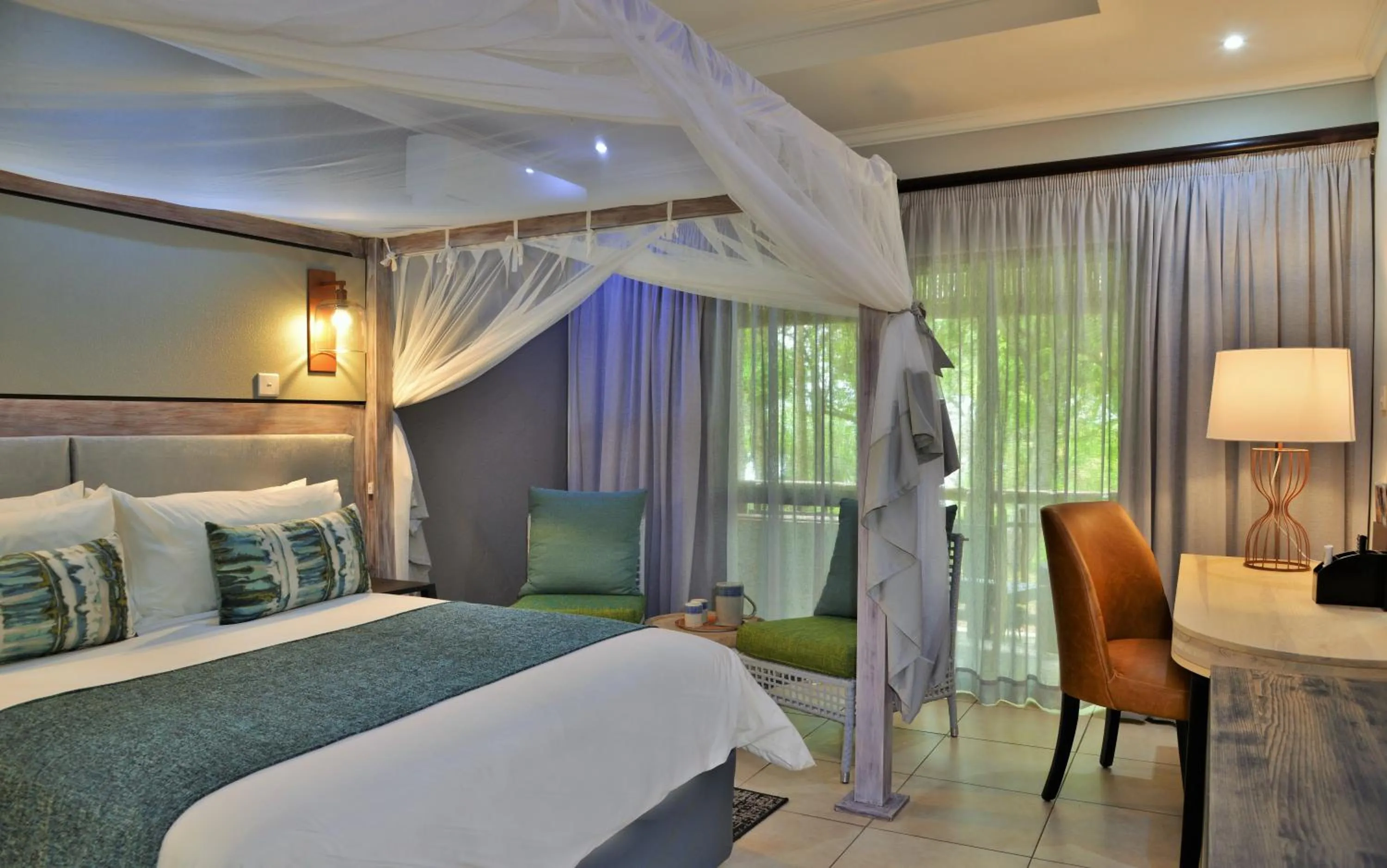 Bed in Cresta Mowana Safari Resort & Spa