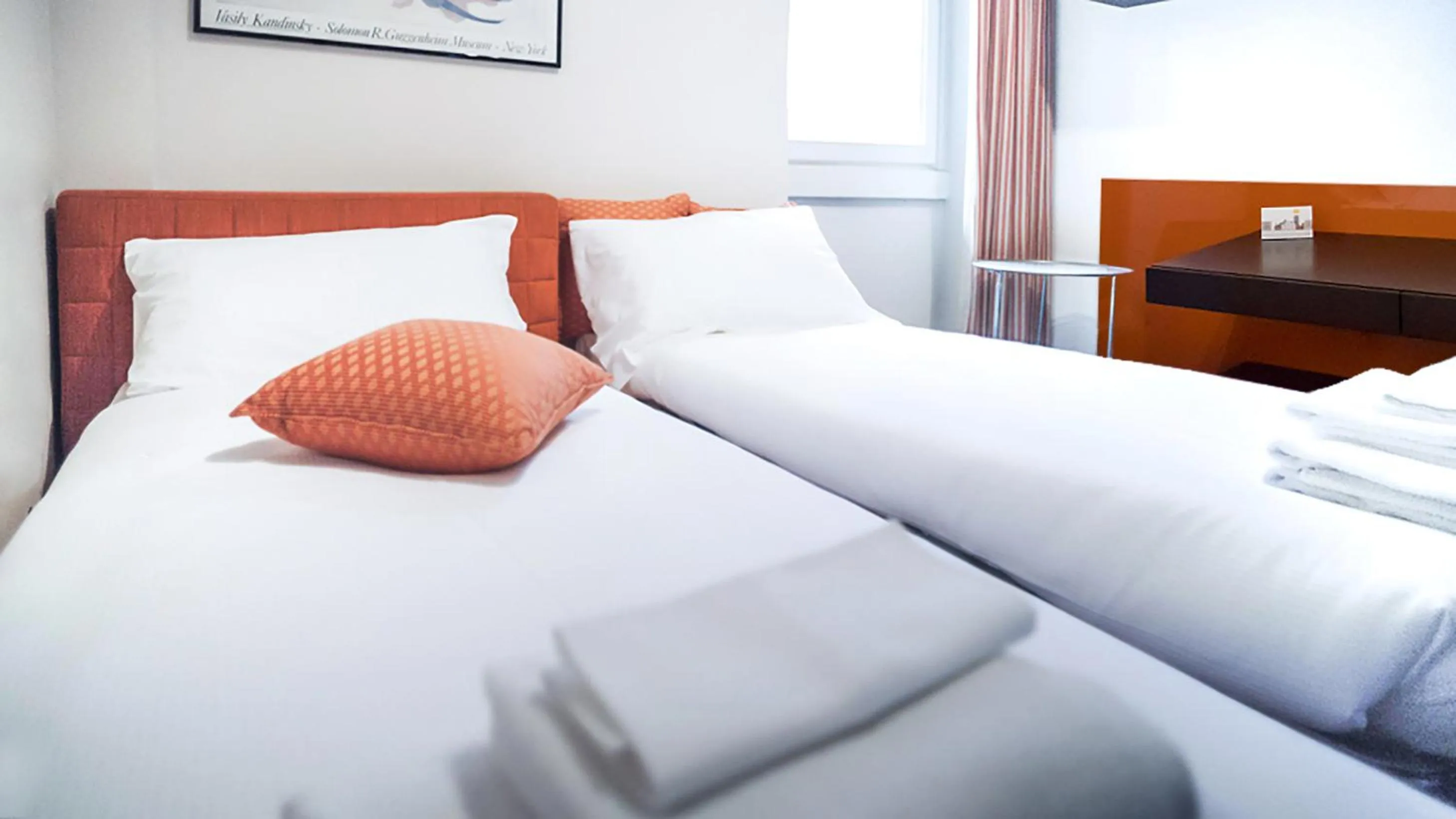 Bed in Italianway Easy - Cristoforo Colombo 1