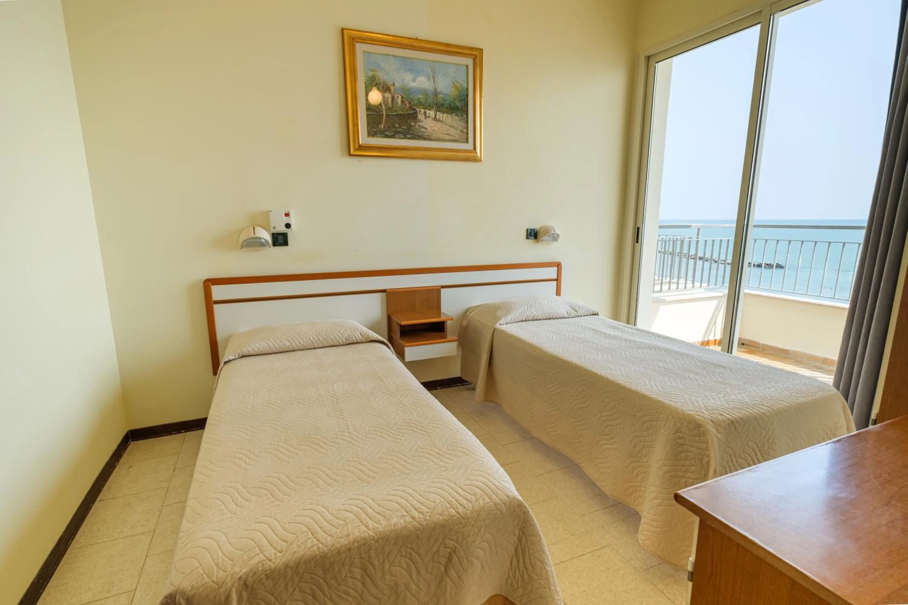 Bed in Hotel Classic - Azzurro Club