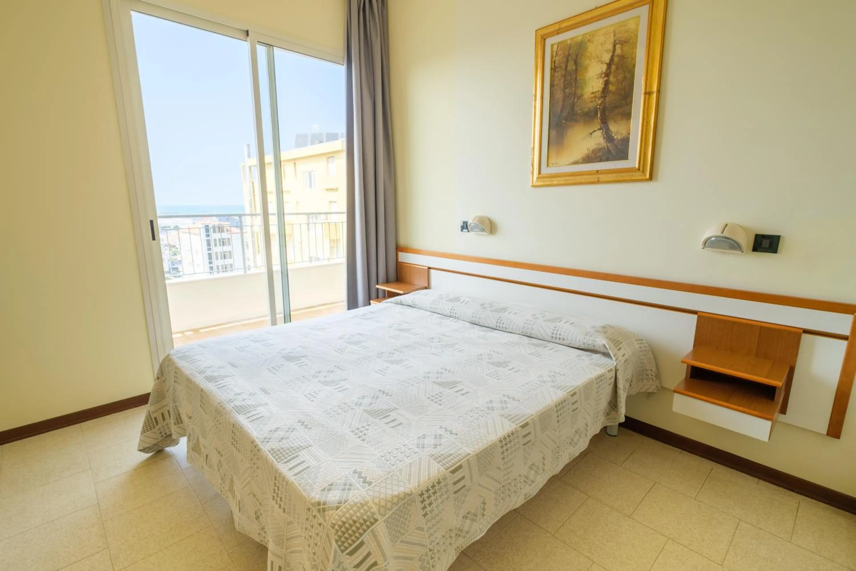 Bed in Hotel Classic - Azzurro Club