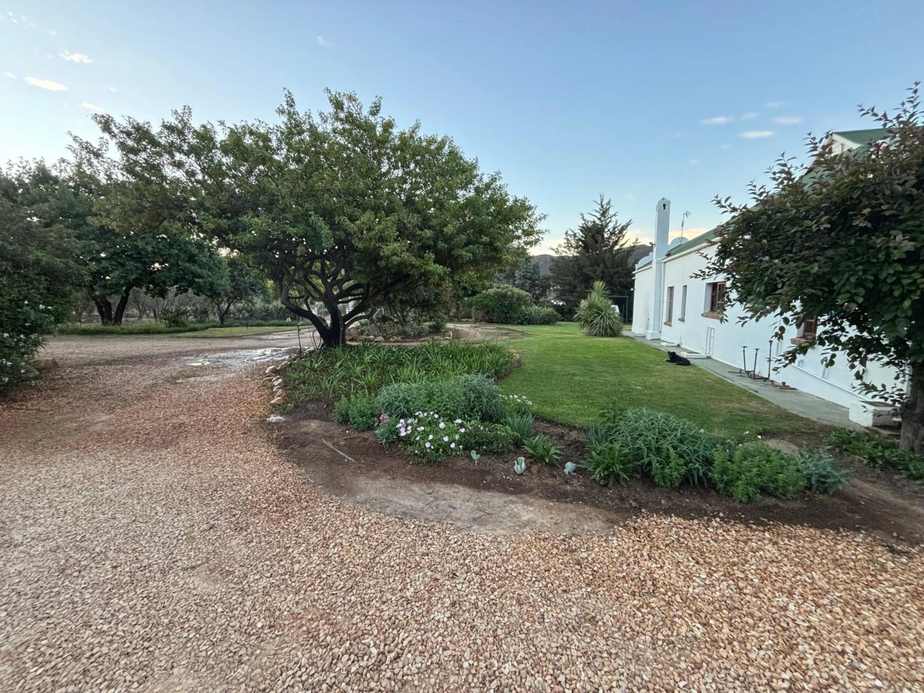 Garden in Blue Cow Barn - Boutique Farm