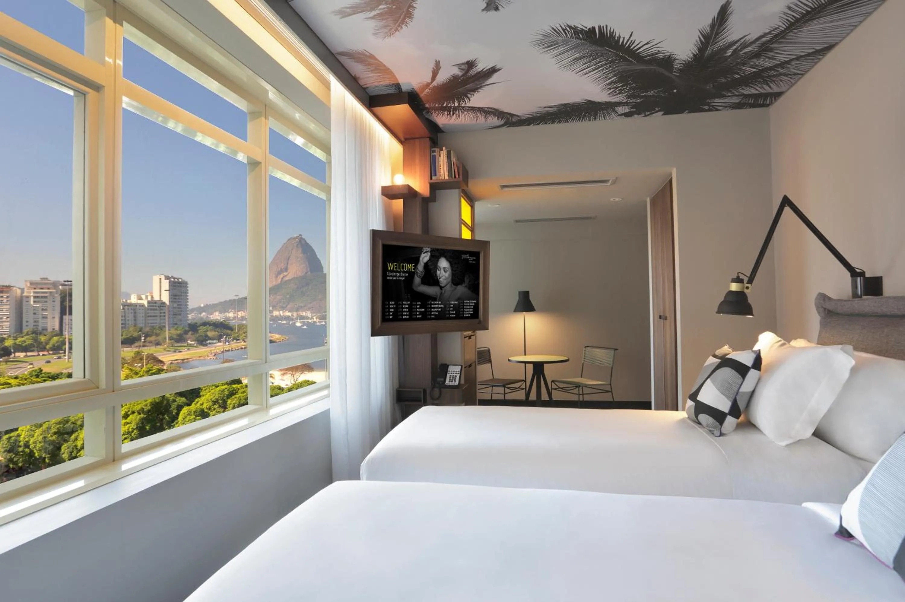 Photo of the whole room, Bed in Yoo2 Rio de Janeiro, Tapestry Collection by Hilton