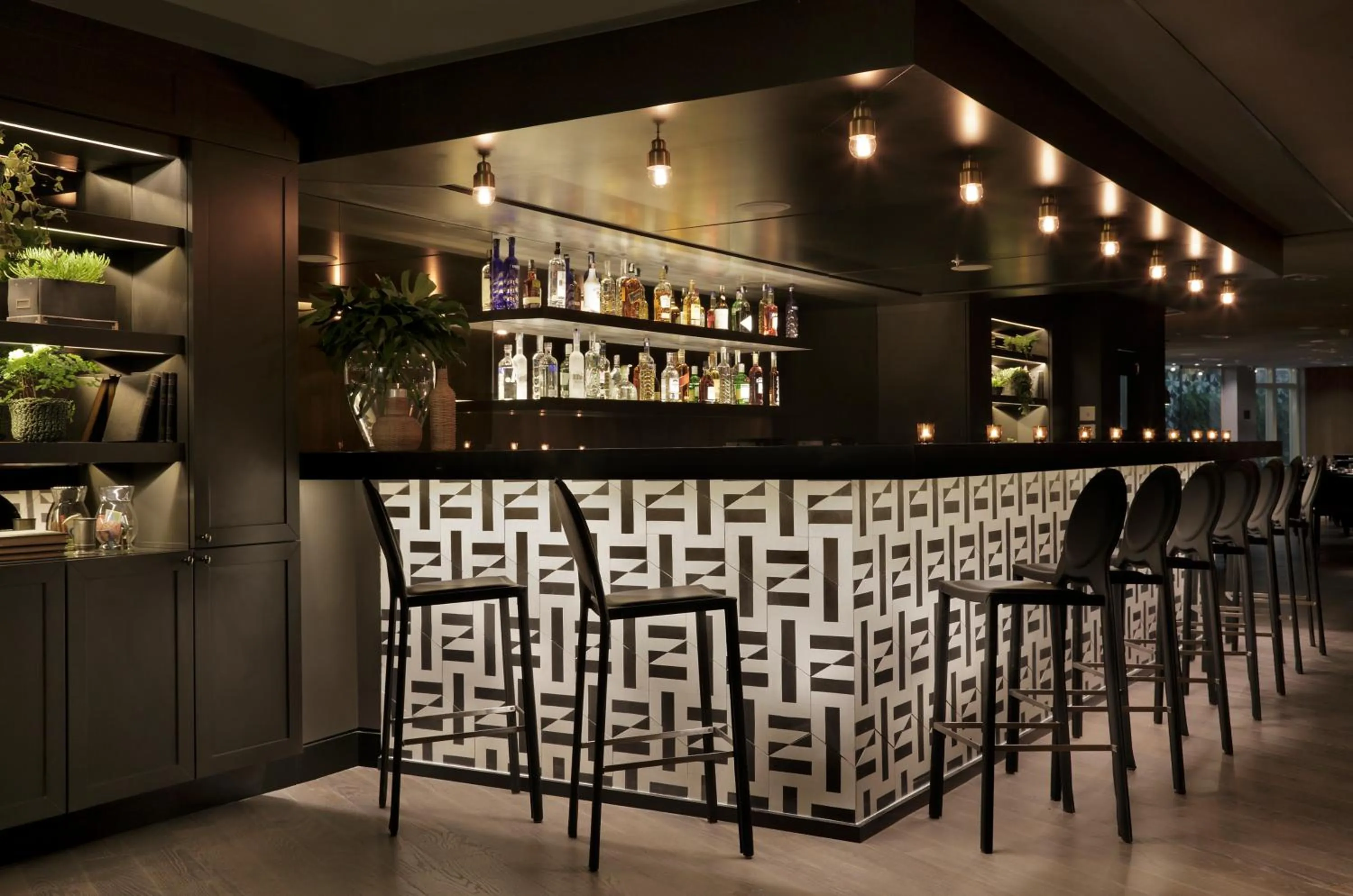 Restaurant/places to eat in Yoo2 Rio de Janeiro, Tapestry Collection by Hilton