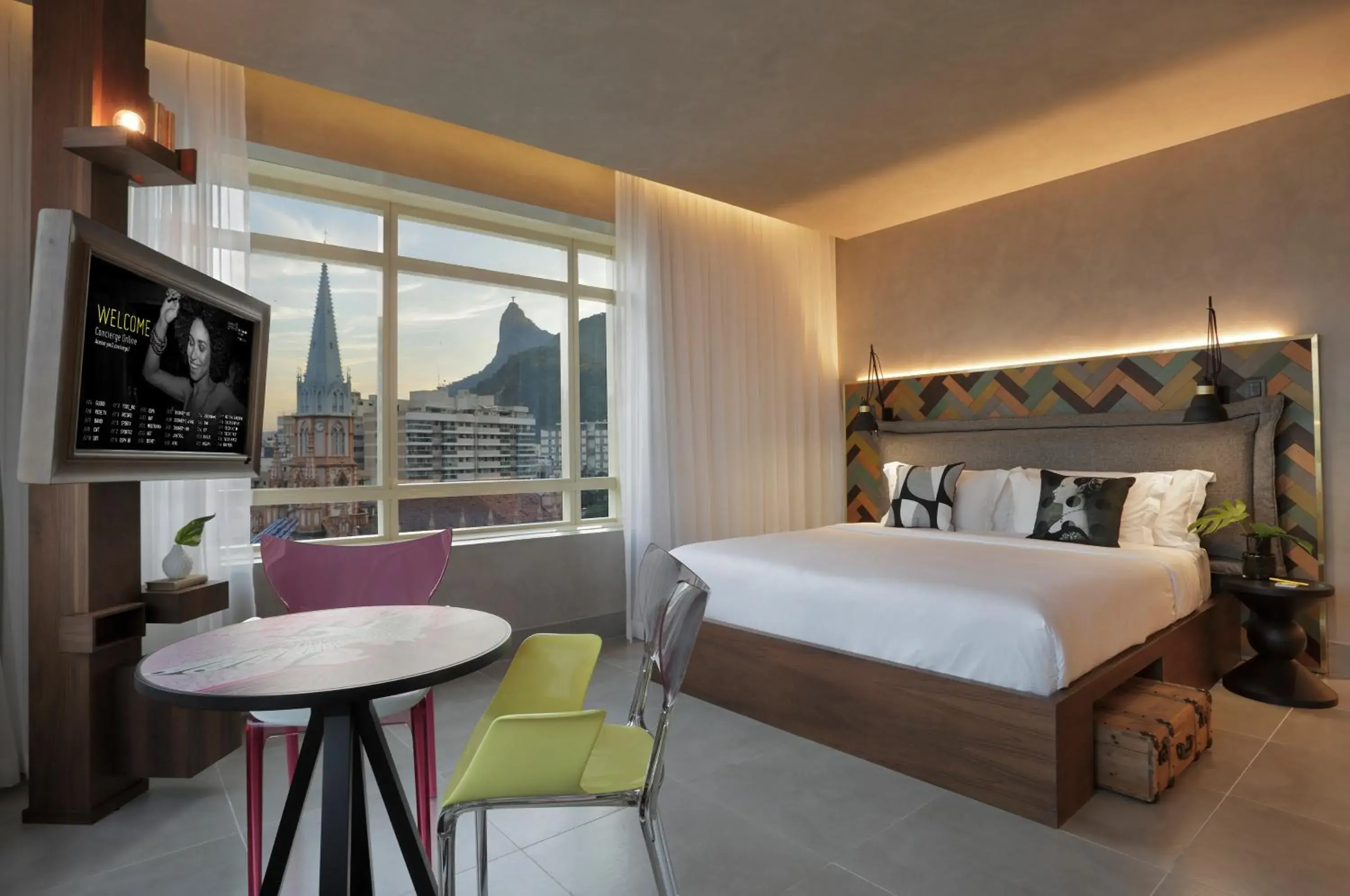 Quarto Deluxe com Cama King e Banheira de Hidromassagem - single occupancy in Yoo2 Rio de Janeiro by Intercity Quarto Deluxe com Cama King e Banheira de Hidromassagem - single occupancy in Yoo2 Rio de Janeiro by Intercity