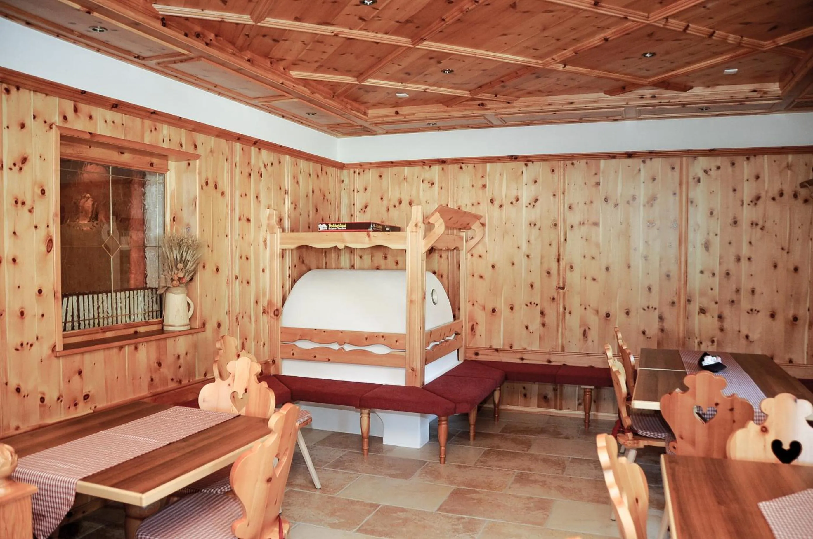 Lobby or reception in Berghotel zum Zirm