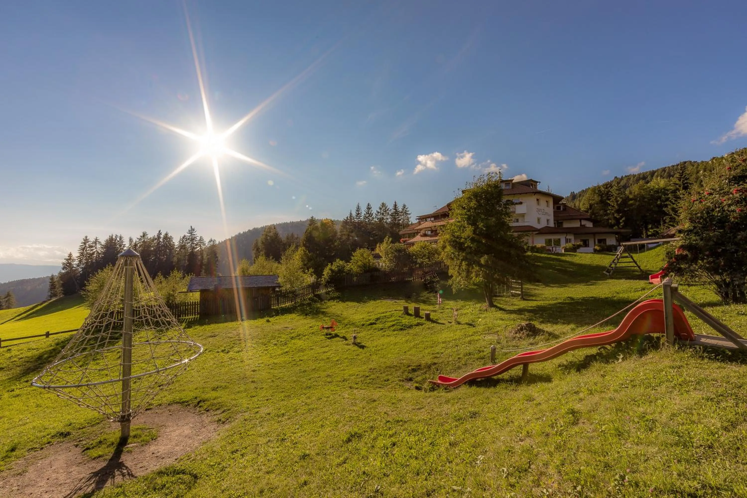 Property building in Berghotel zum Zirm