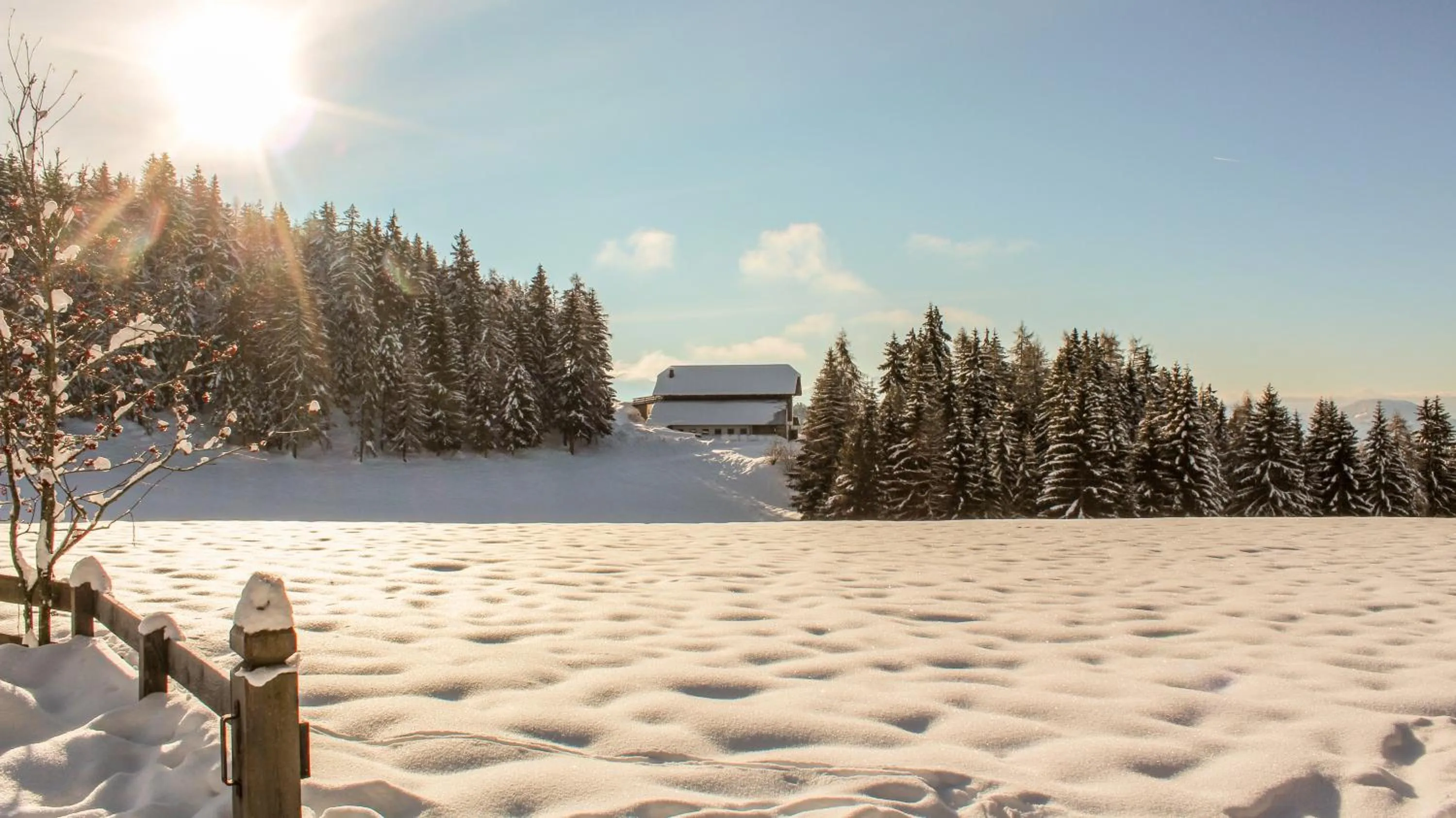 Property building in Berghotel zum Zirm
