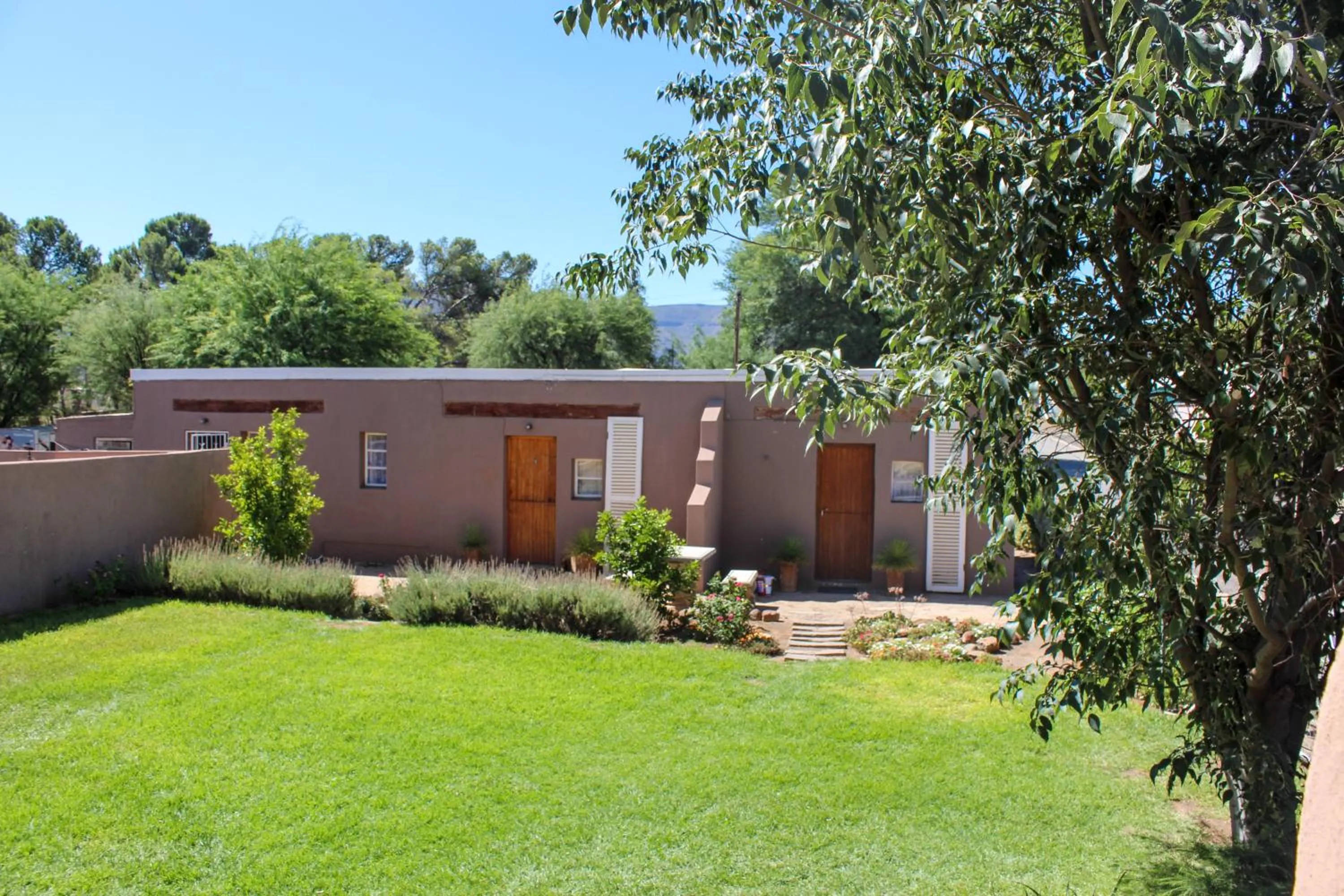 Carmel Villa B&B or Self-Catering