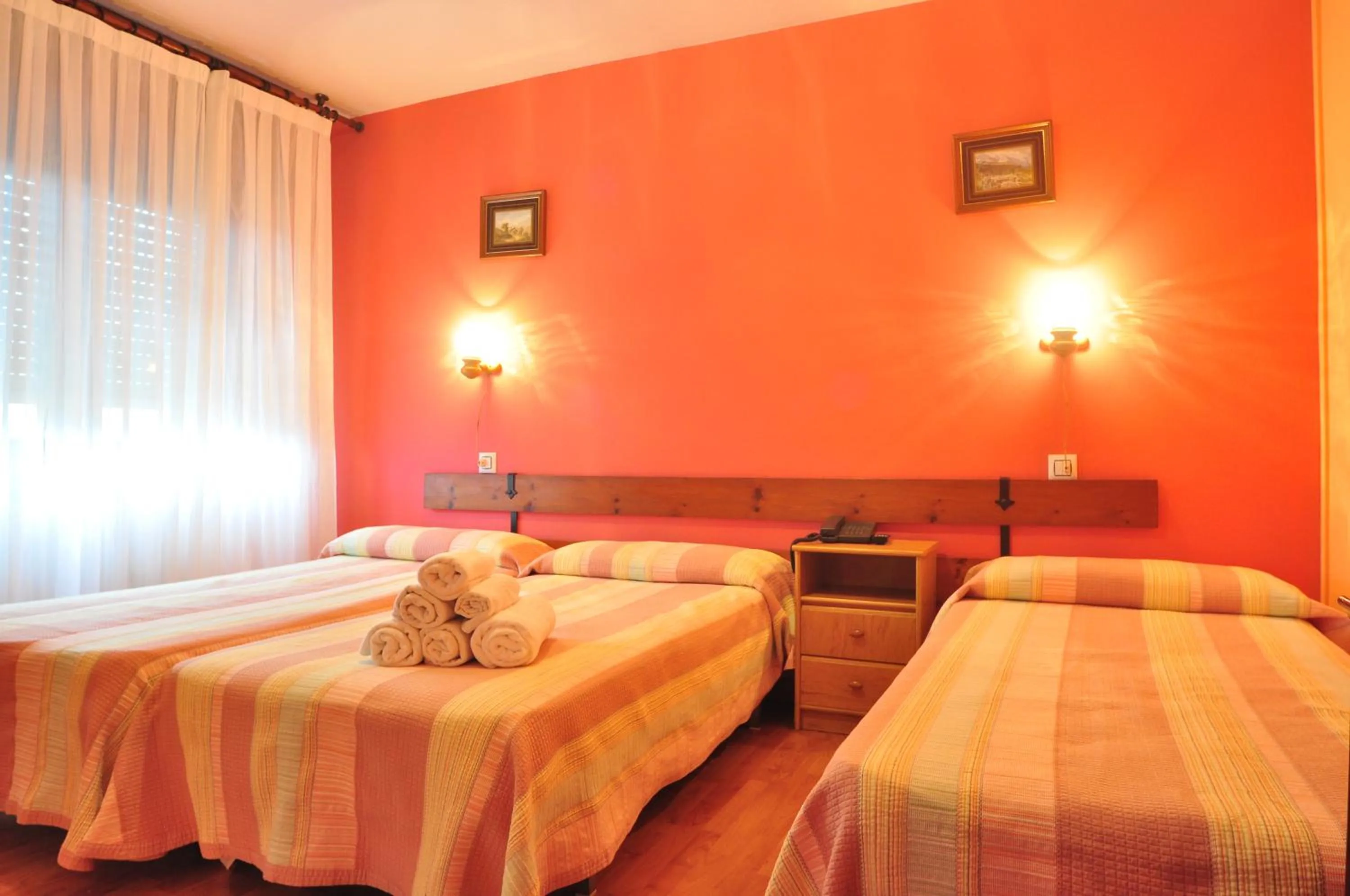 Bed in Hostal Europa