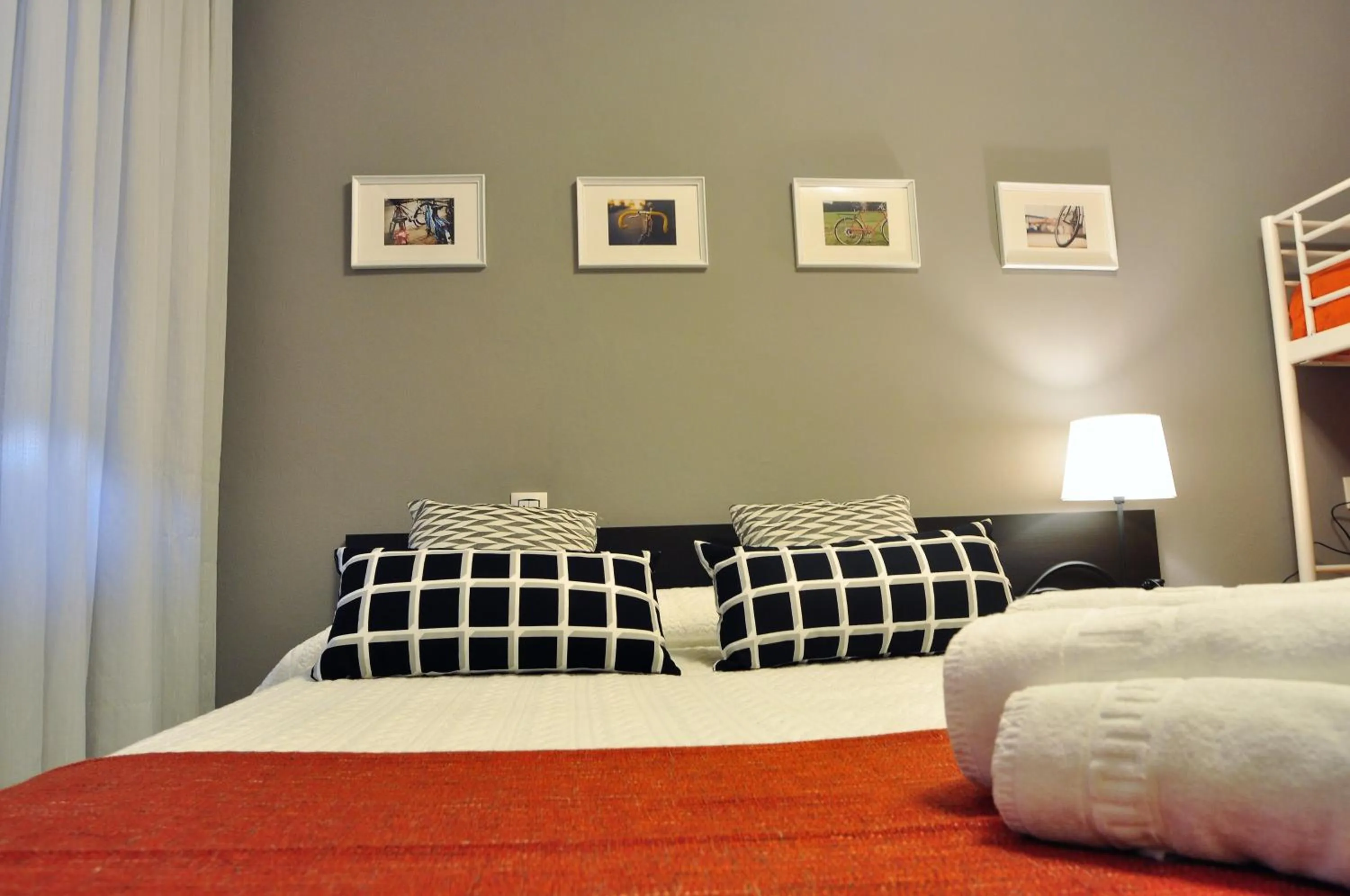 Bed in Hostal Europa