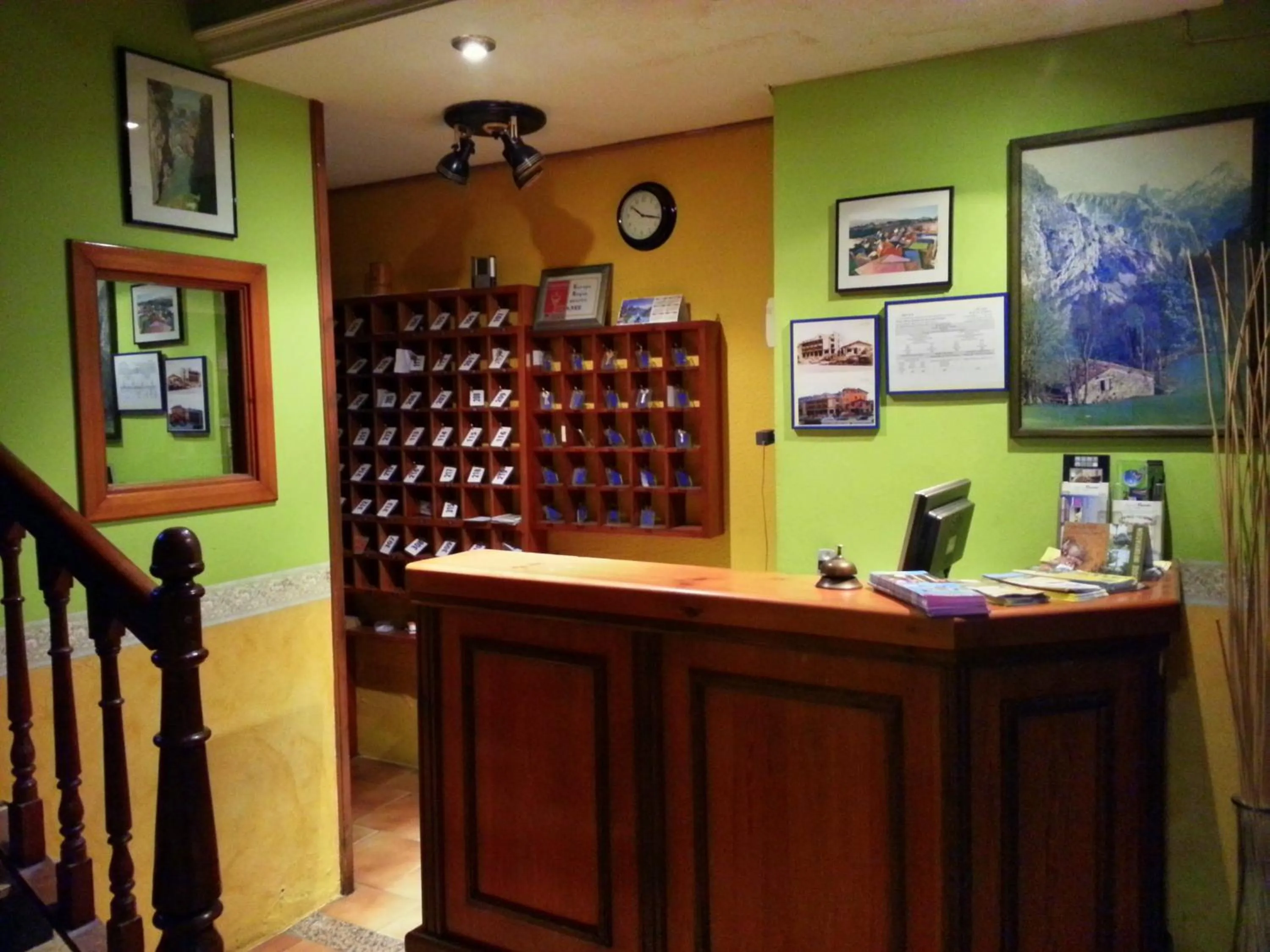 Lobby or reception in Hostal Europa