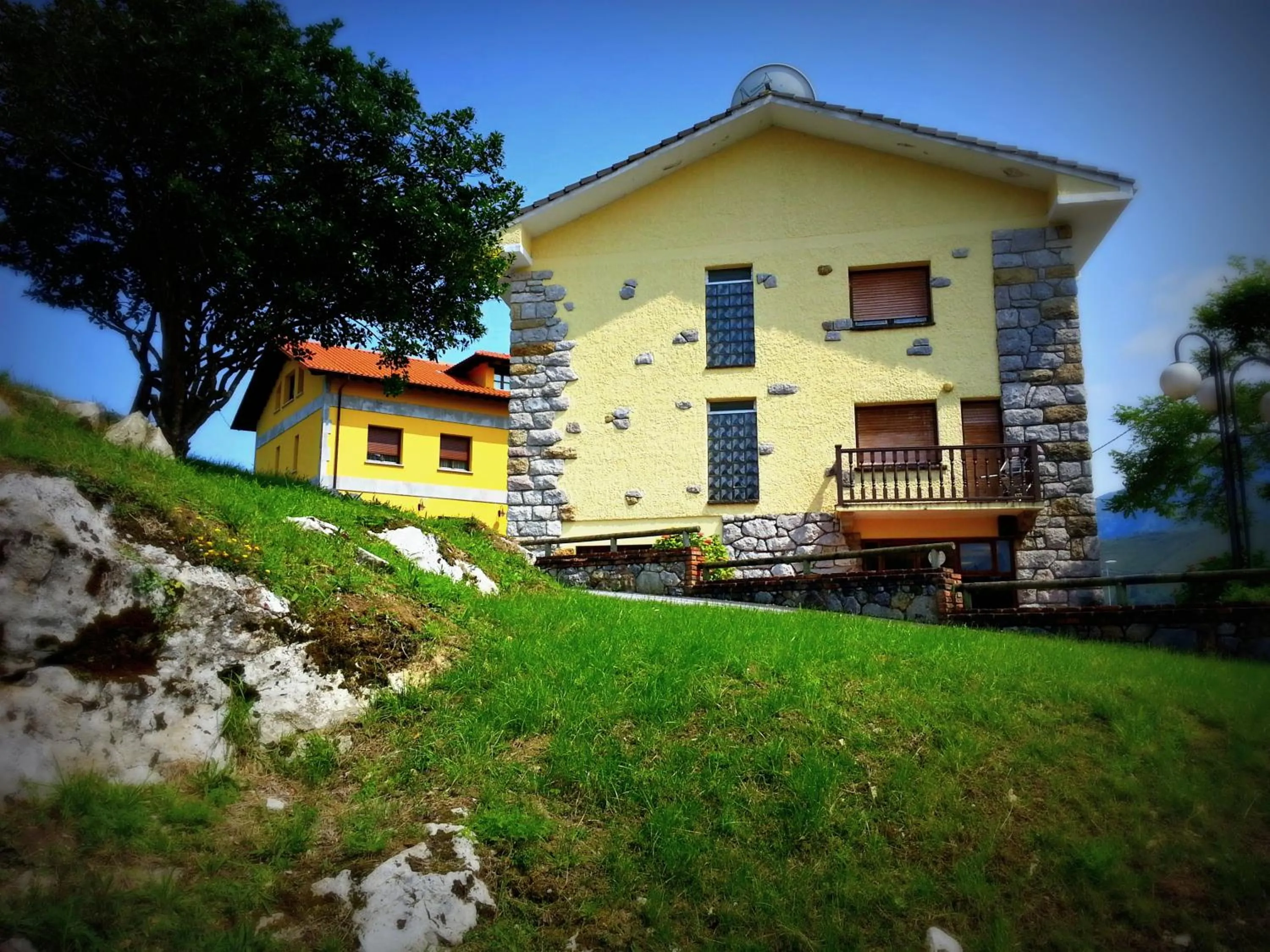 Property building in Hostal Europa