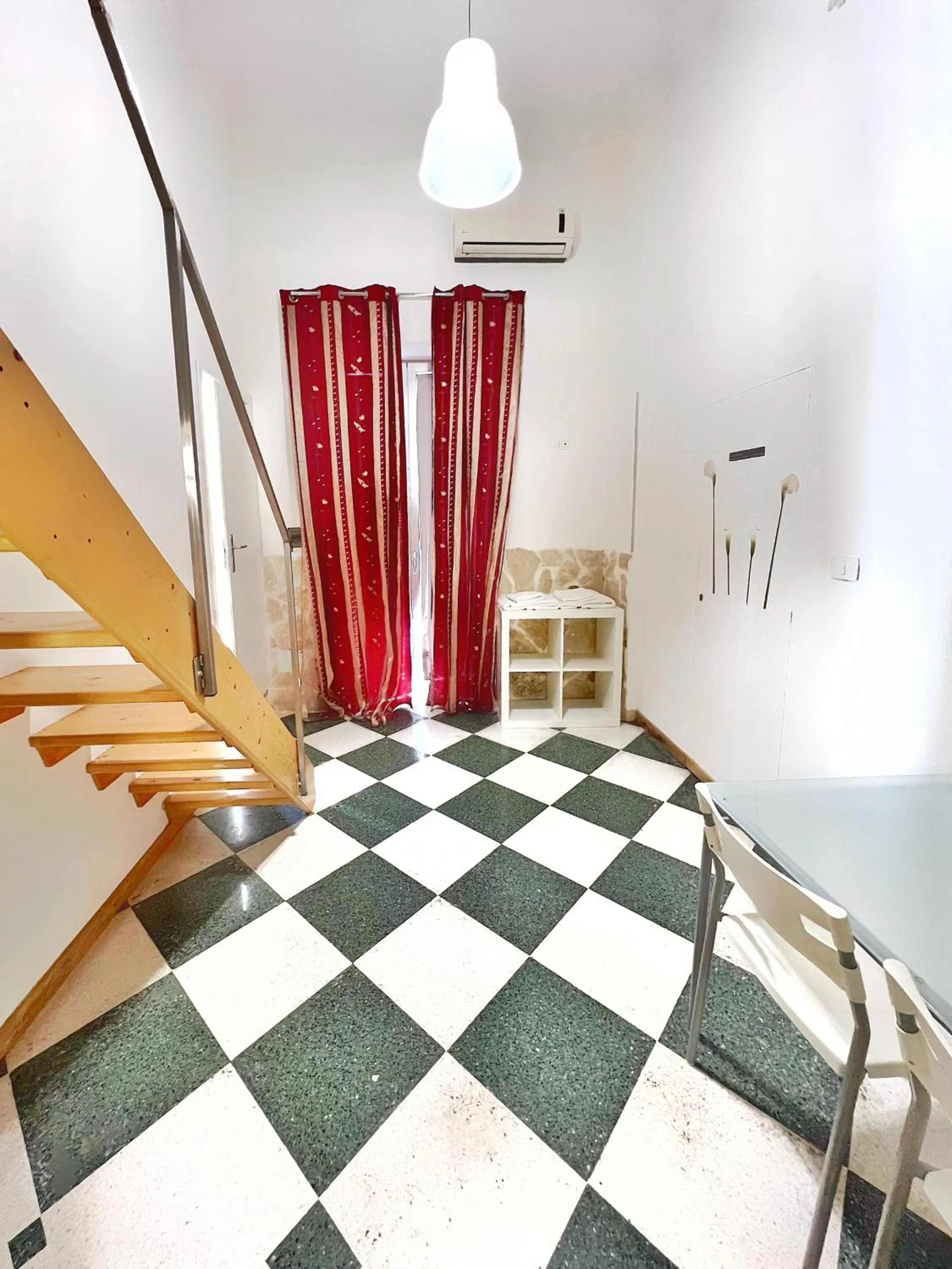 Bed in Pantalica Rooms Affittacamere Sortino Siracusa