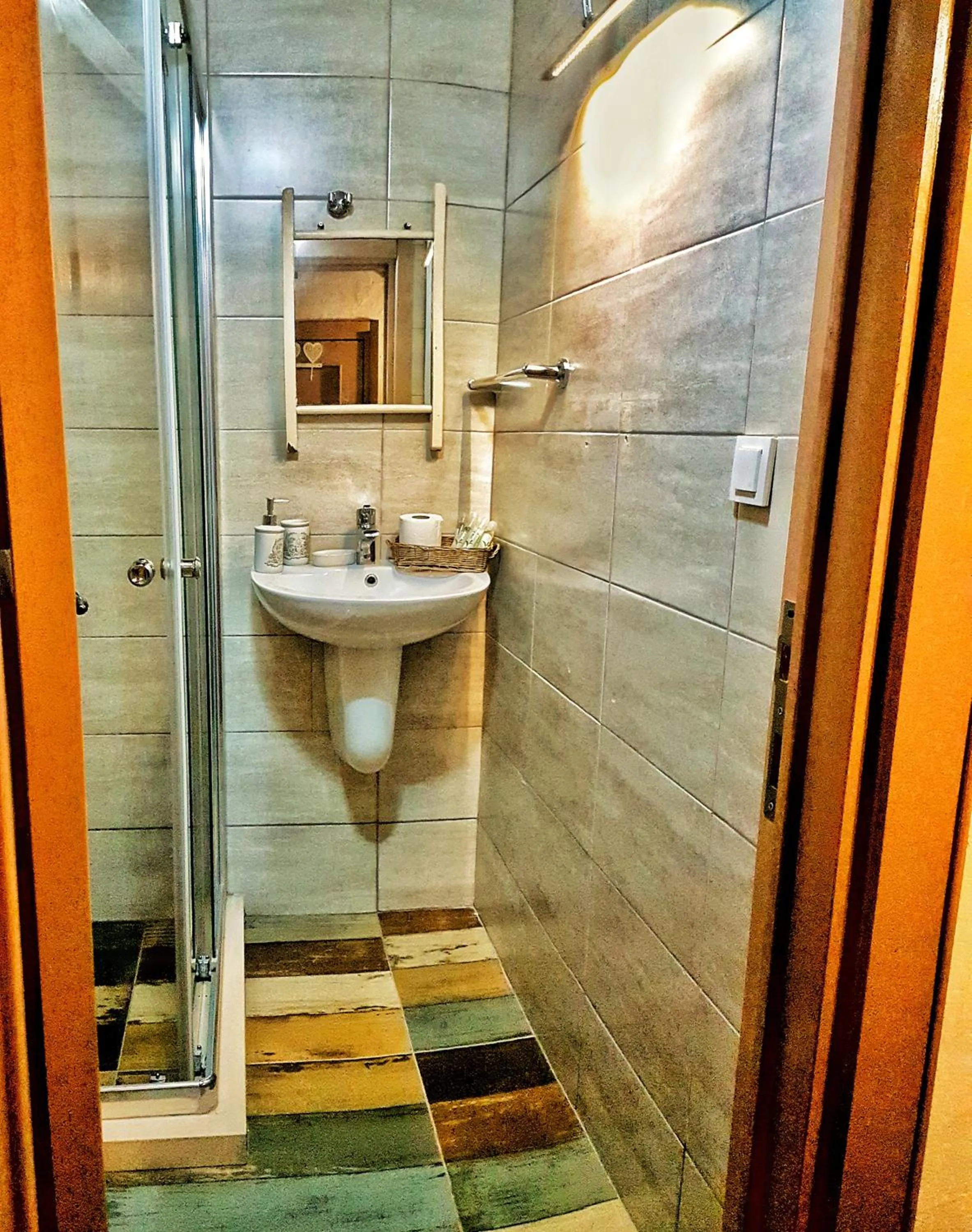 Shower in Lilyum Alaçatı - Taş Ev