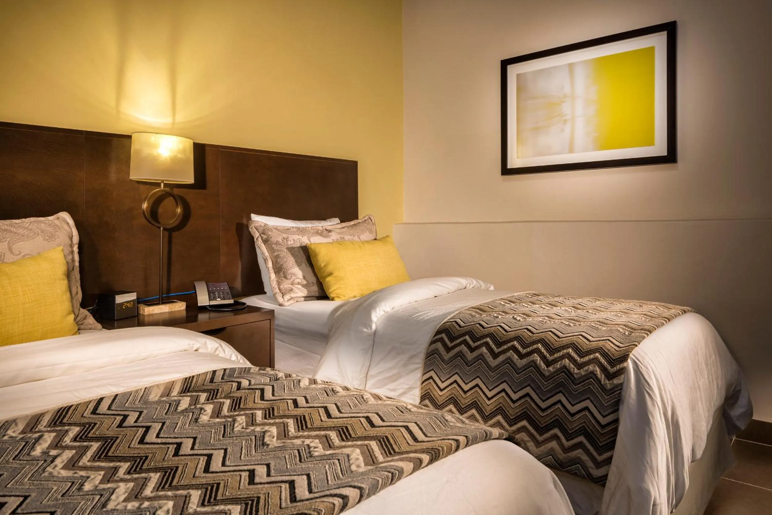 Bed in Decanter Hotel