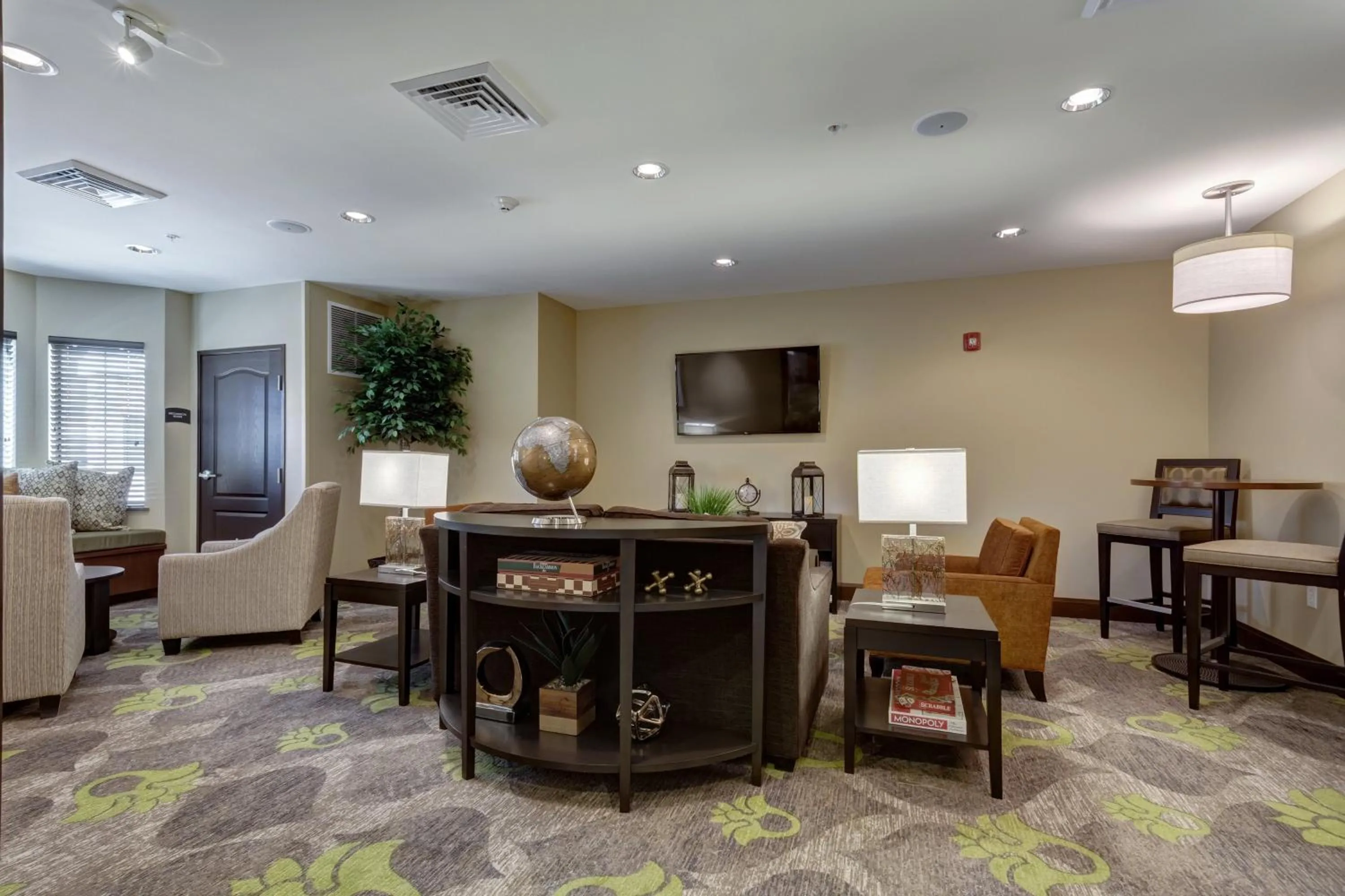 Lobby or reception in Staybridge Suites St Louis - Westport by IHG