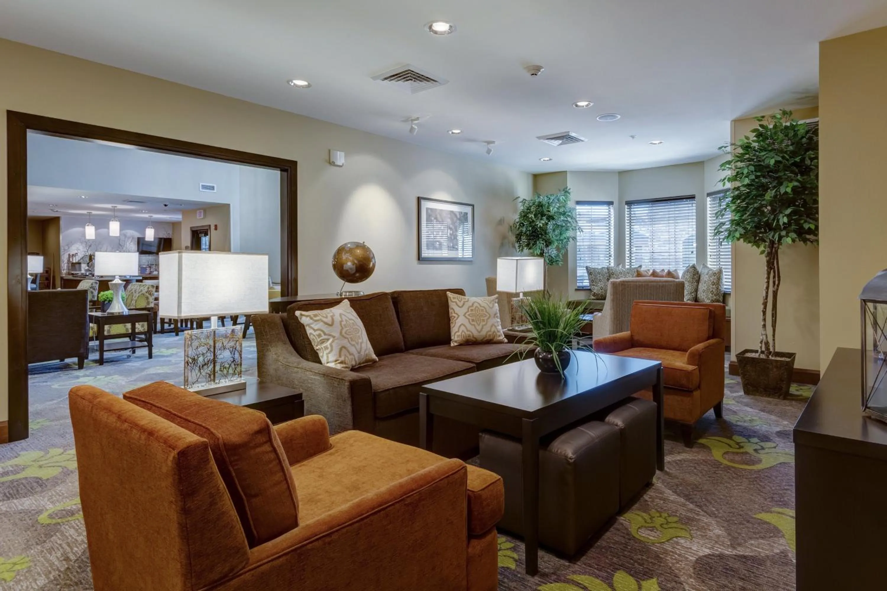 Lobby or reception in Staybridge Suites St Louis - Westport by IHG