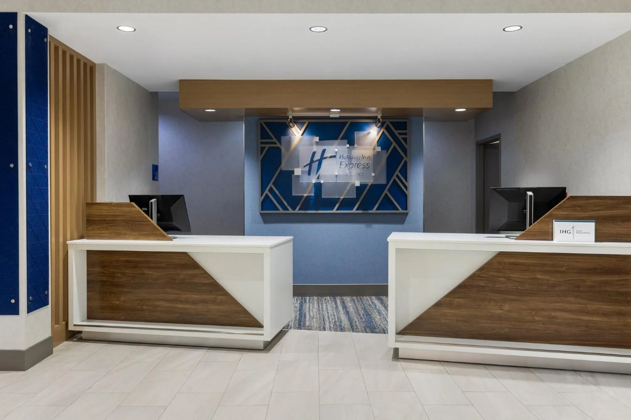 Property building in Holiday Inn Express & Suites Ottawa East-Orleans by IHG
