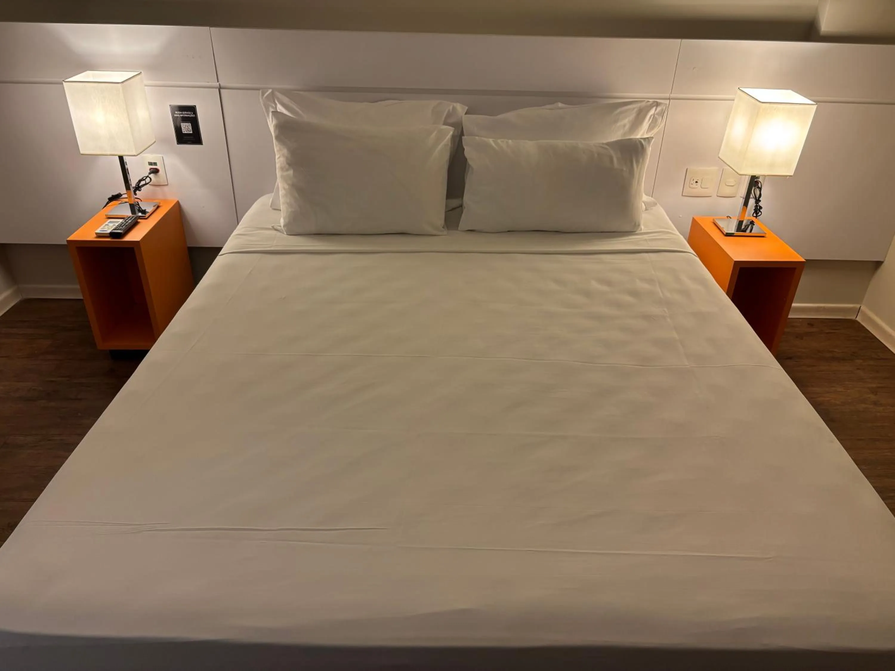 Bed in Intercity BH Expo