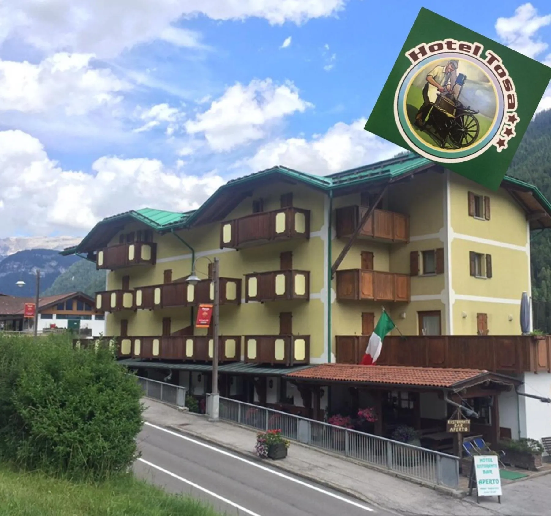 Property building in Hotel Tosa