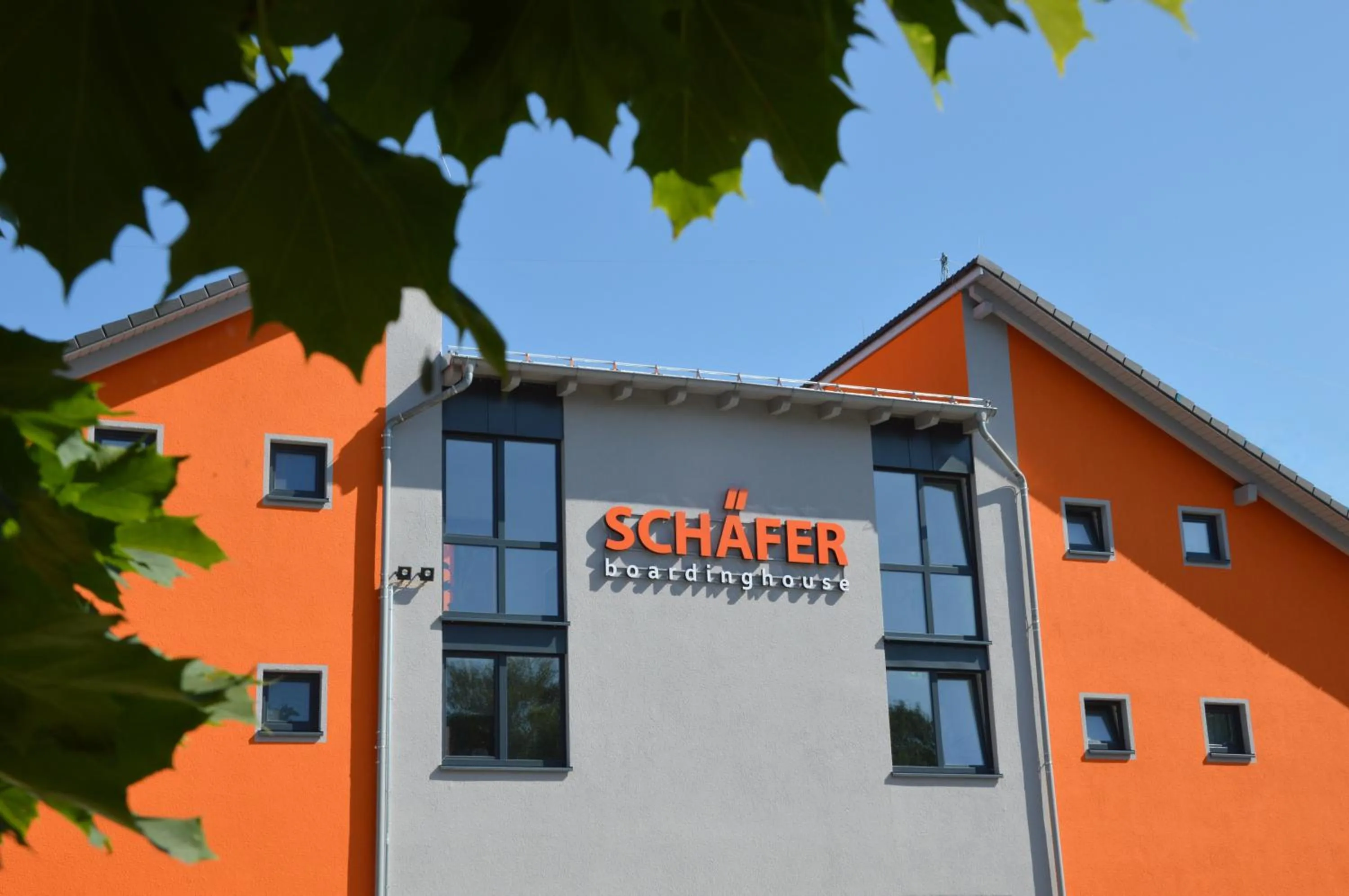 Property building in Schäfer Boardinghouse