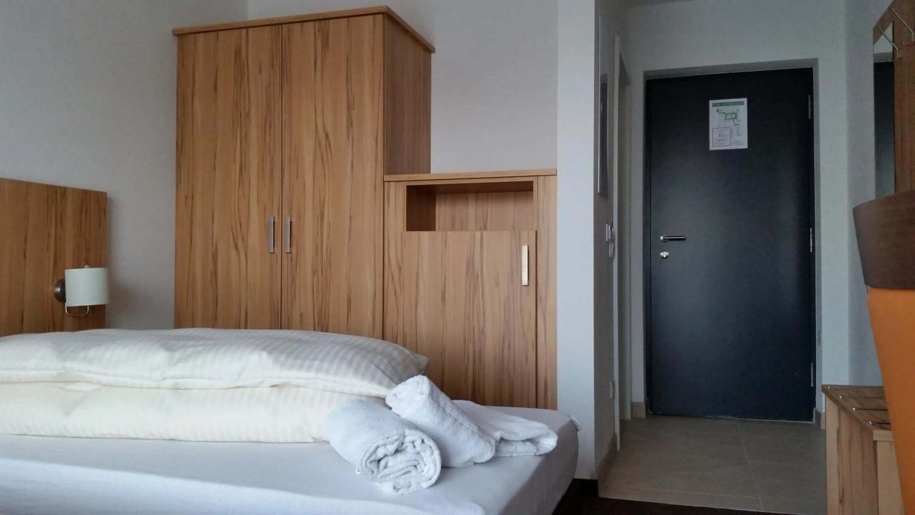 Decorative detail, Bed in Schäfer Boardinghouse