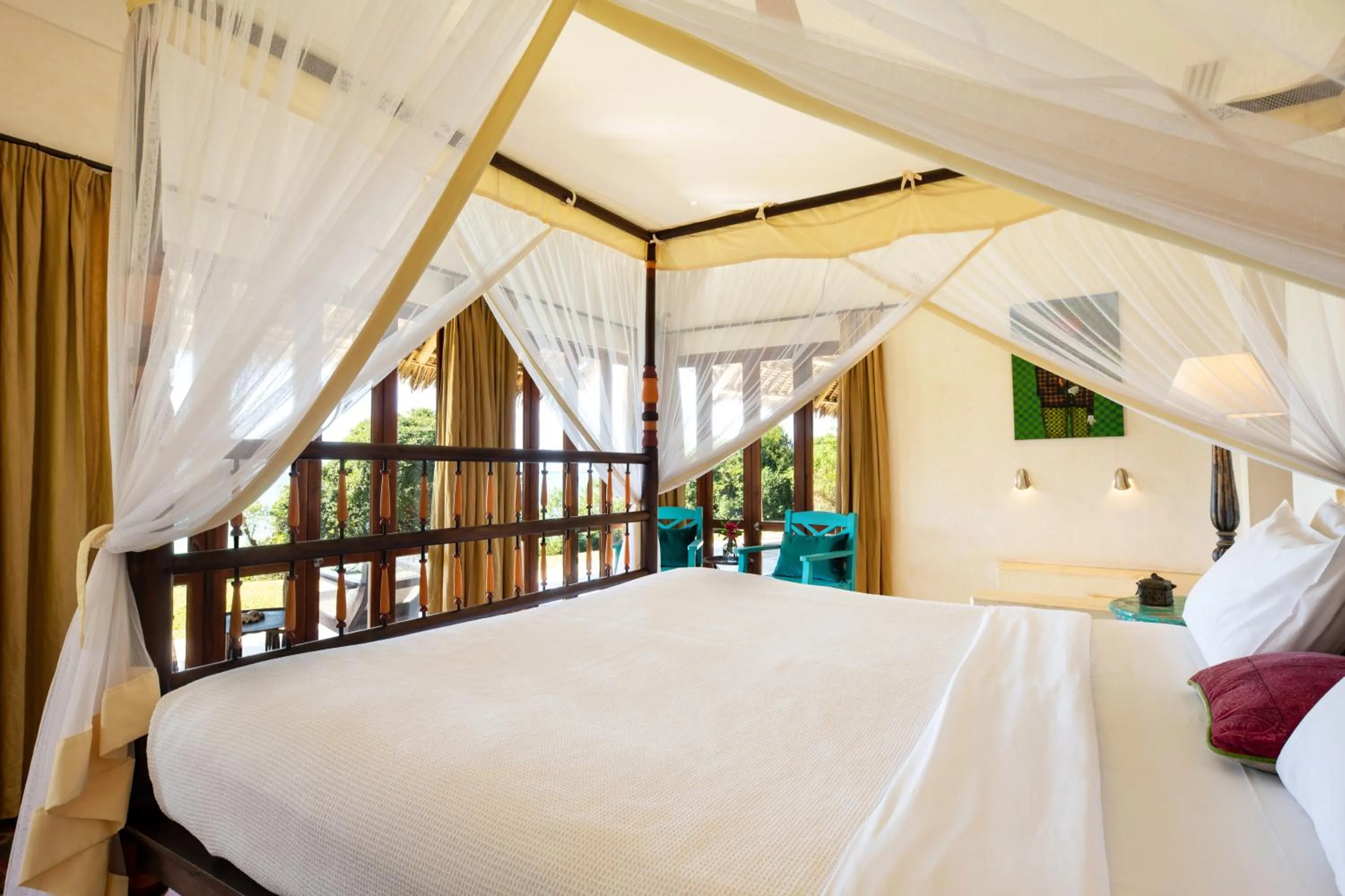 Bed in Qambani Luxury Resort