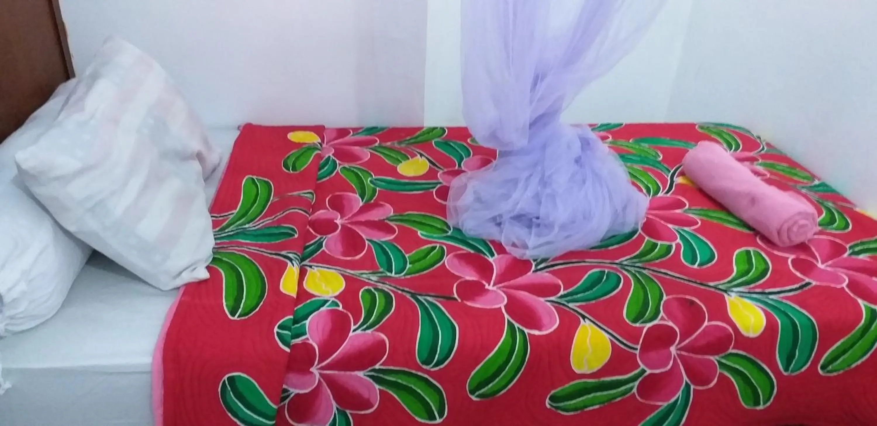 Bed in Amed Sari Beach Guesthouse