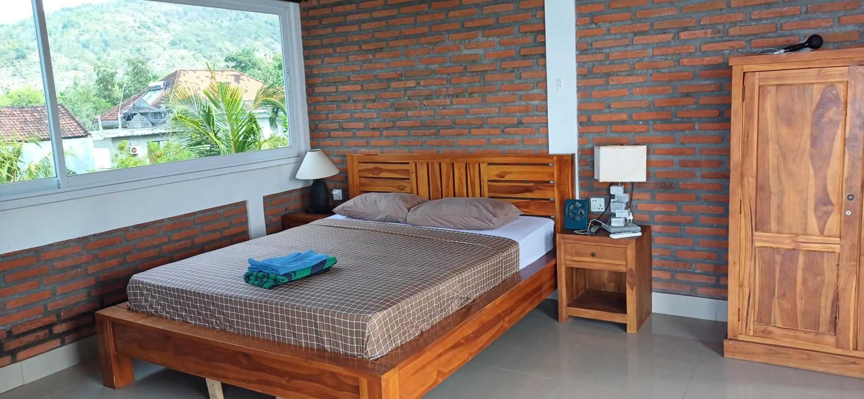 Bed in Amed Sari Beach Guesthouse