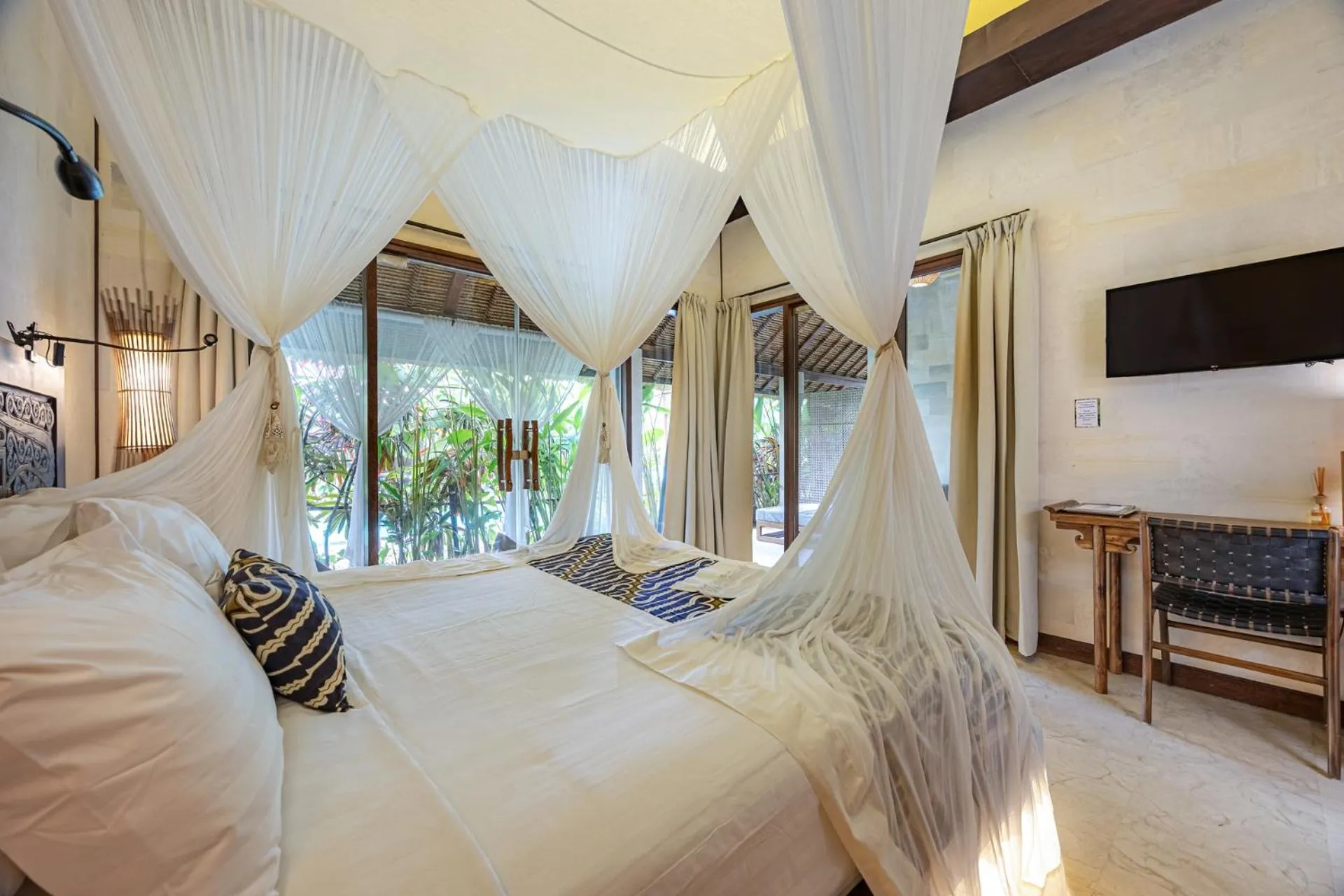 Photo of the whole room, Bed in Karmagali Suites Adults only & Private Pool Family Villas