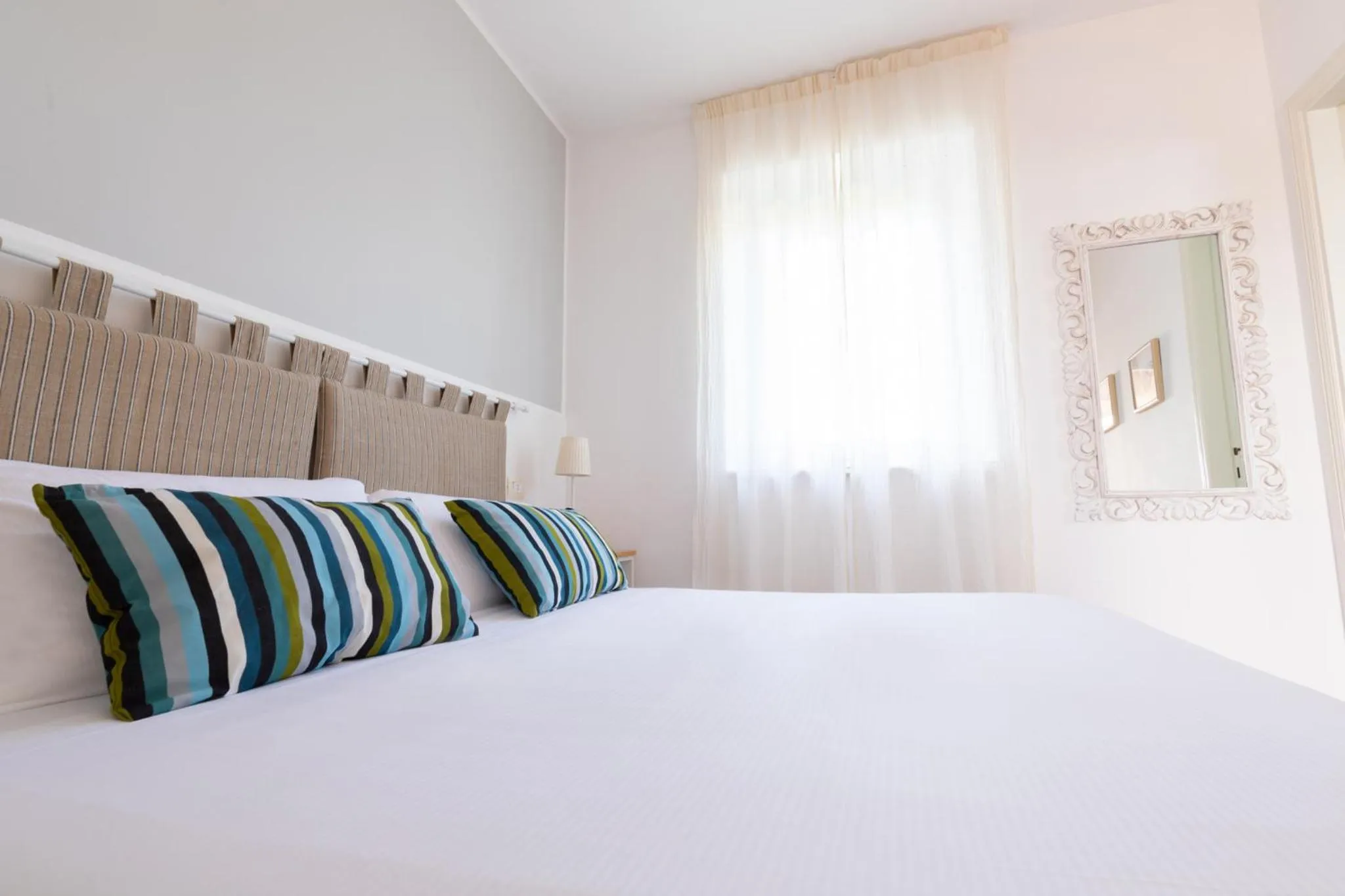 Photo of the whole room, Bed in Lido Azzurro