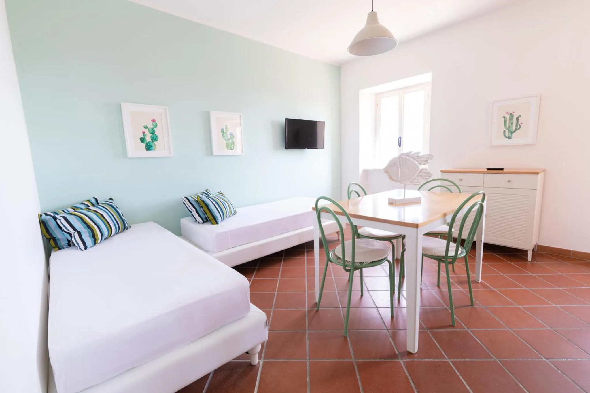 Dining area, Bed in Lido Azzurro