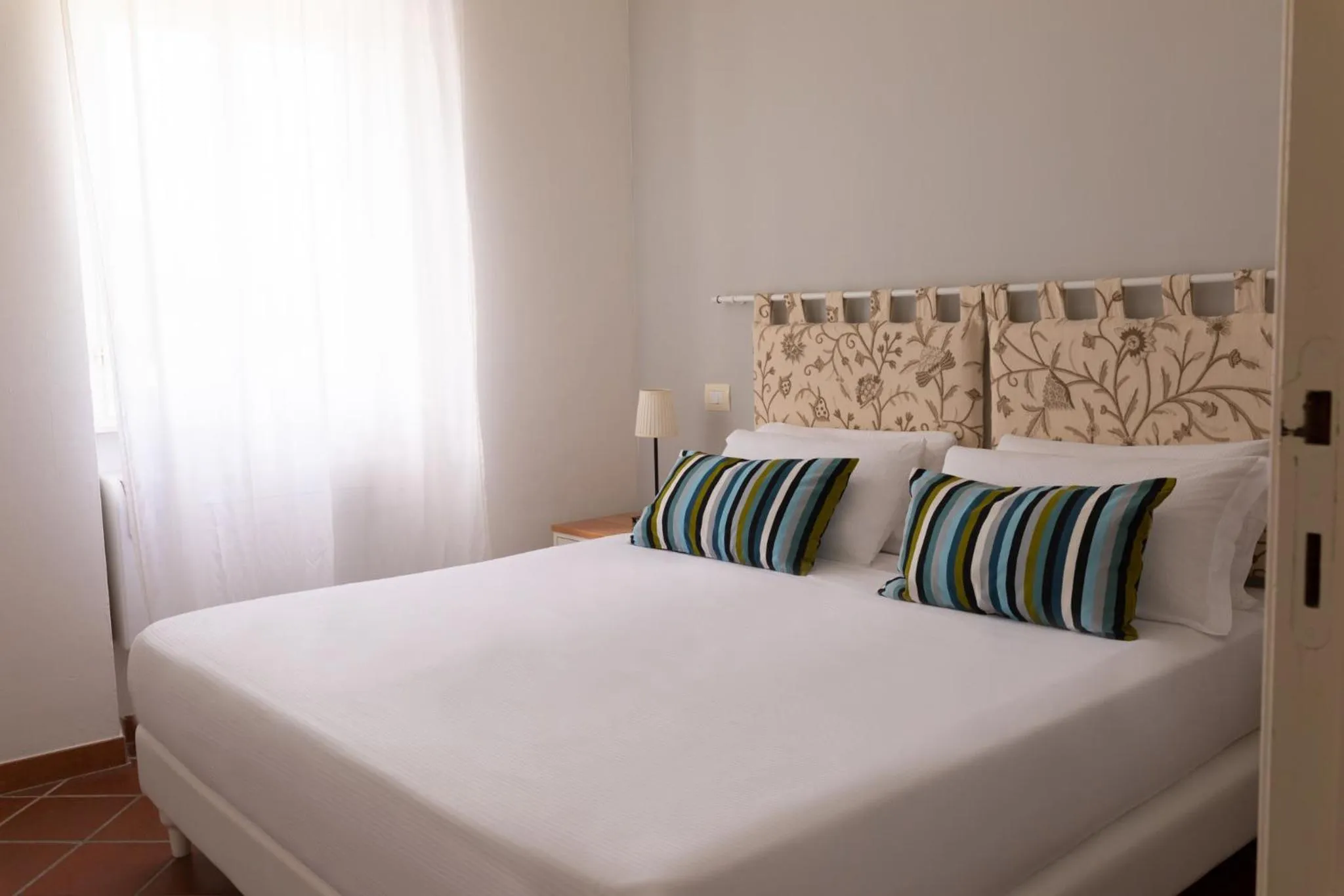 Photo of the whole room, Bed in Lido Azzurro