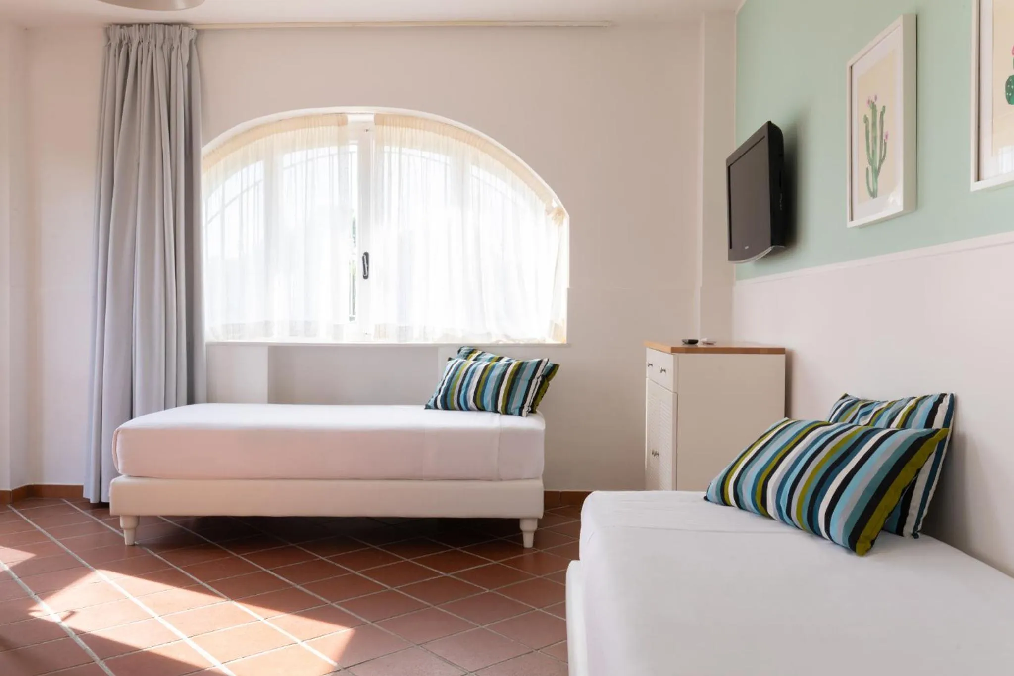 Living room, Bed in Lido Azzurro