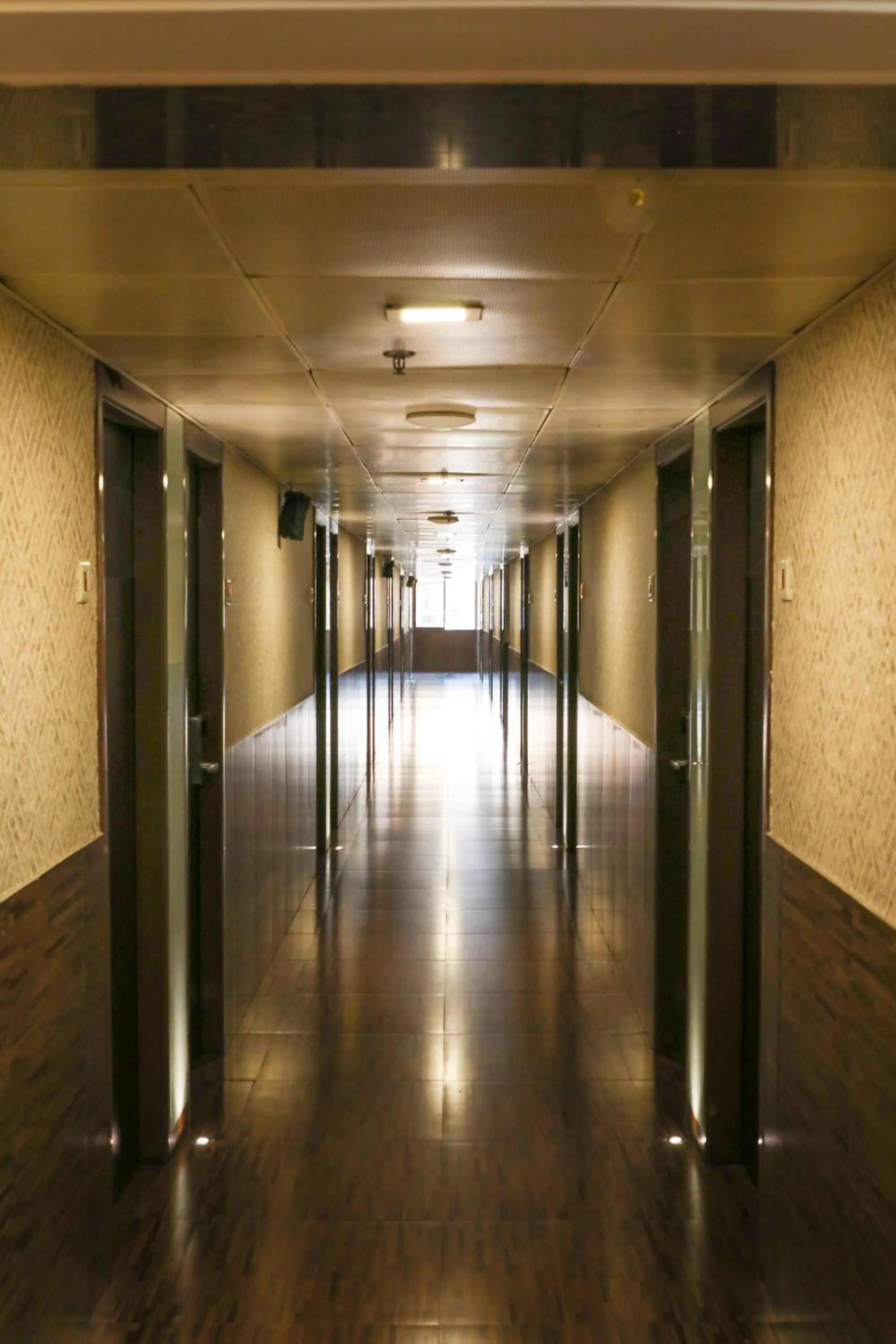 Property building in Hotel Maharana Inn Chembur