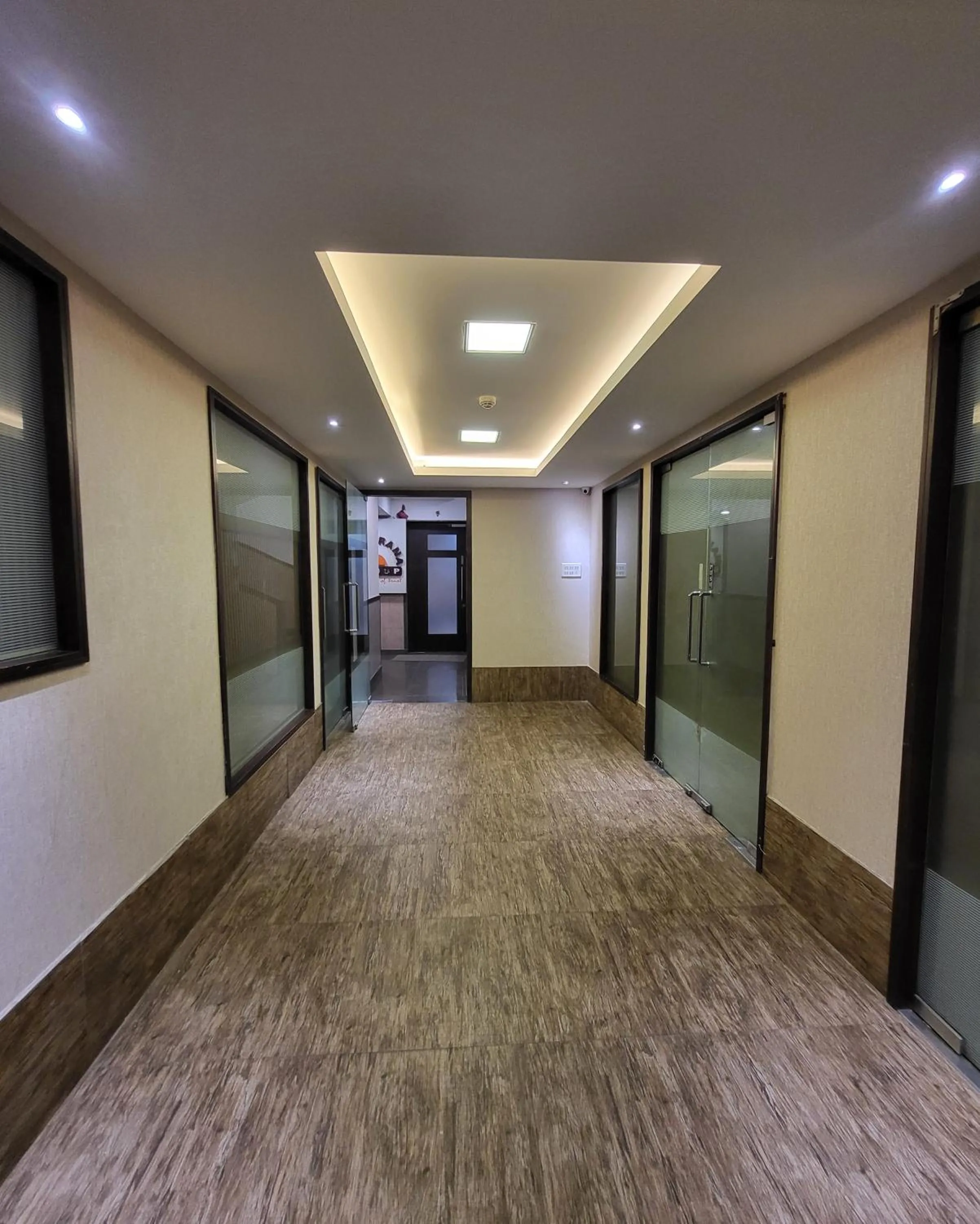 People in Hotel Maharana Inn Chembur