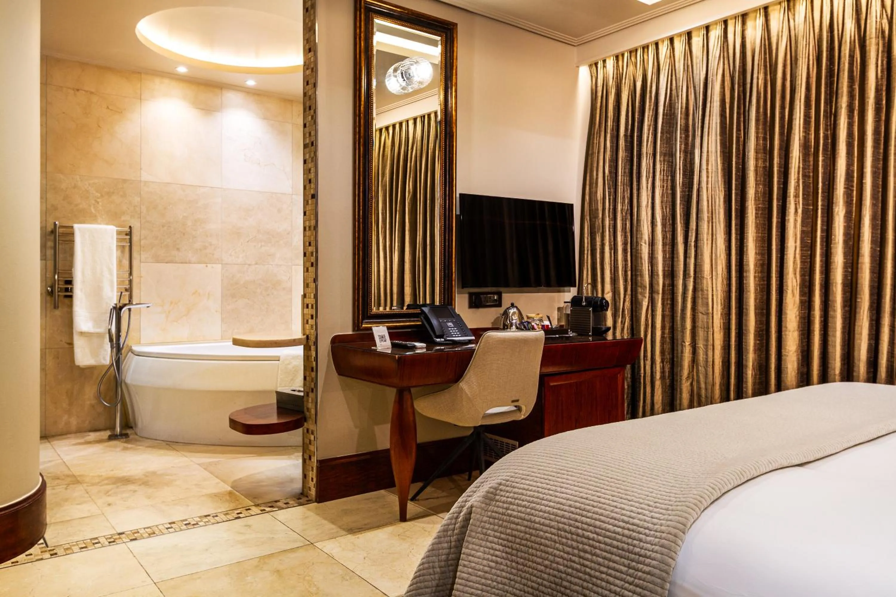 Bed in Kimberley Anne Hotel