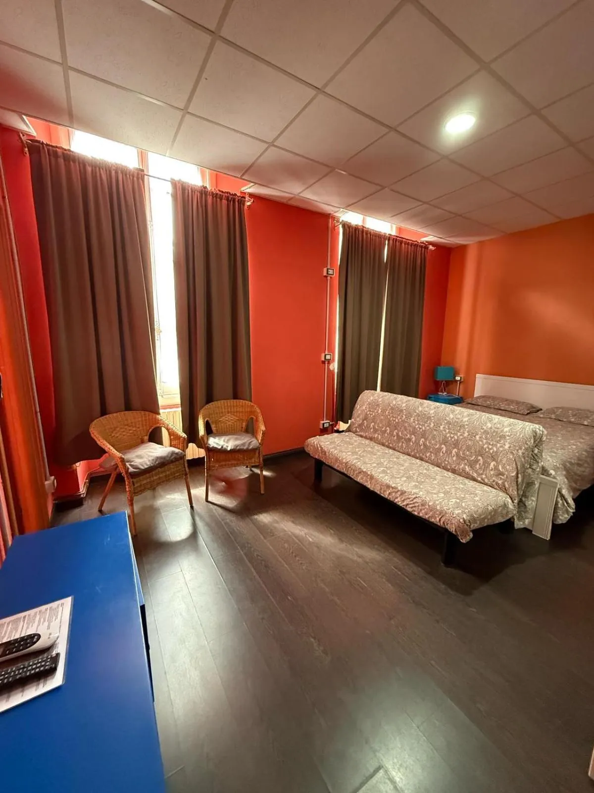 Bed in Andres Guest House Sanremo