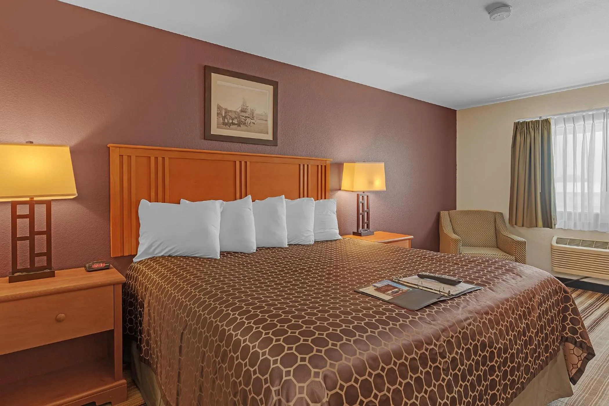 Bed in Bowman Lodge & Convention Center