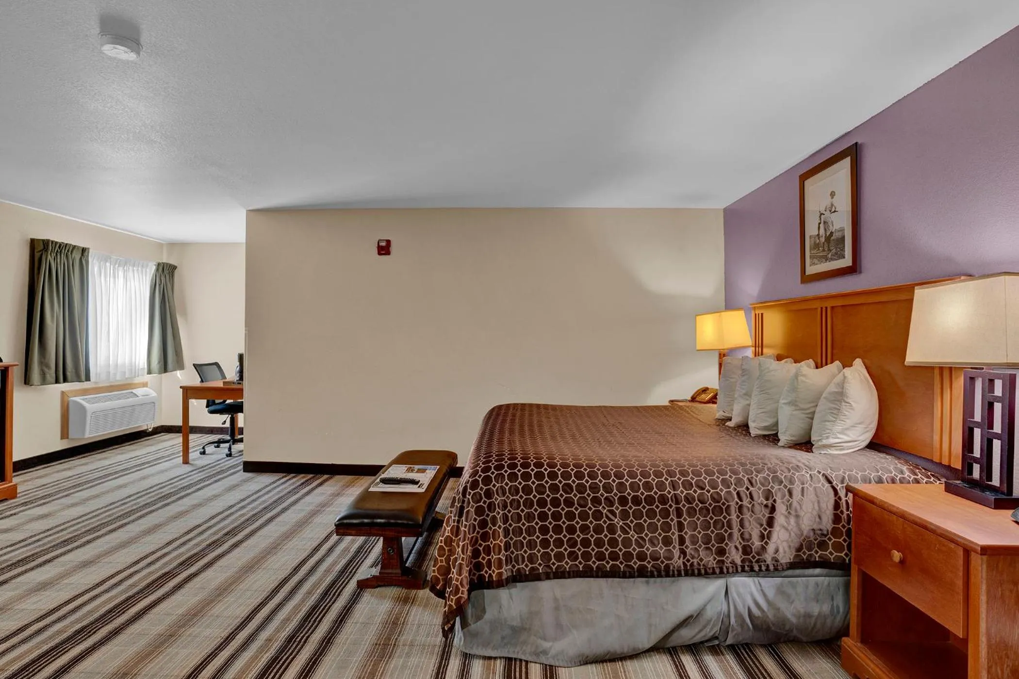 Bed in Bowman Lodge & Convention Center