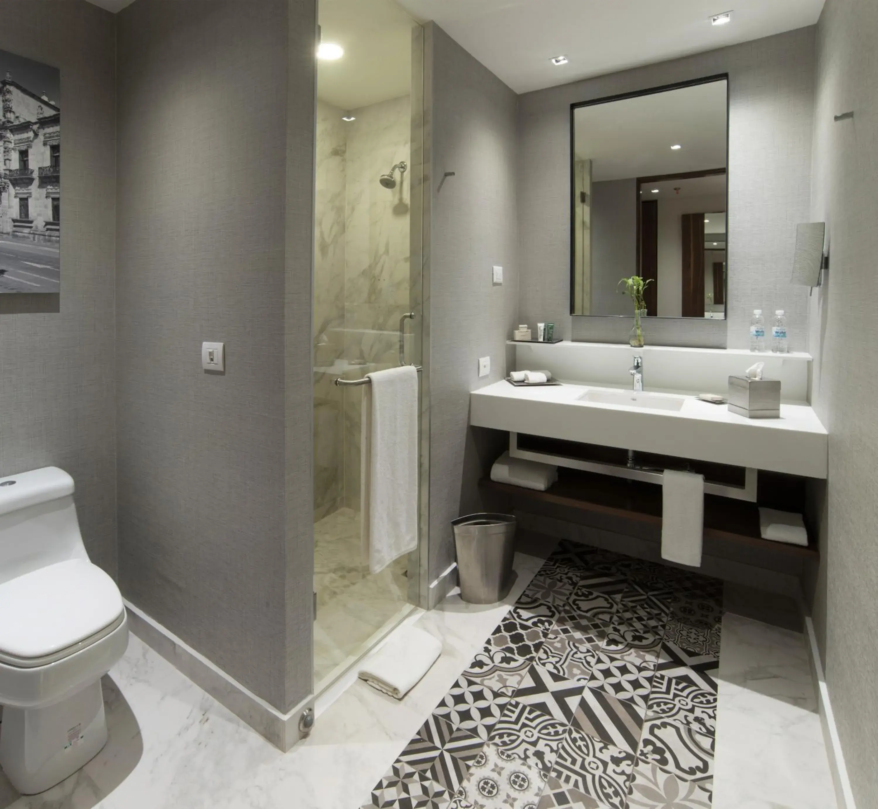 Standard Queen Room with Two Double Beds in Krystal Urban Guadalajara Standard Queen Room with Two Double Beds in Krystal Urban Guadalajara