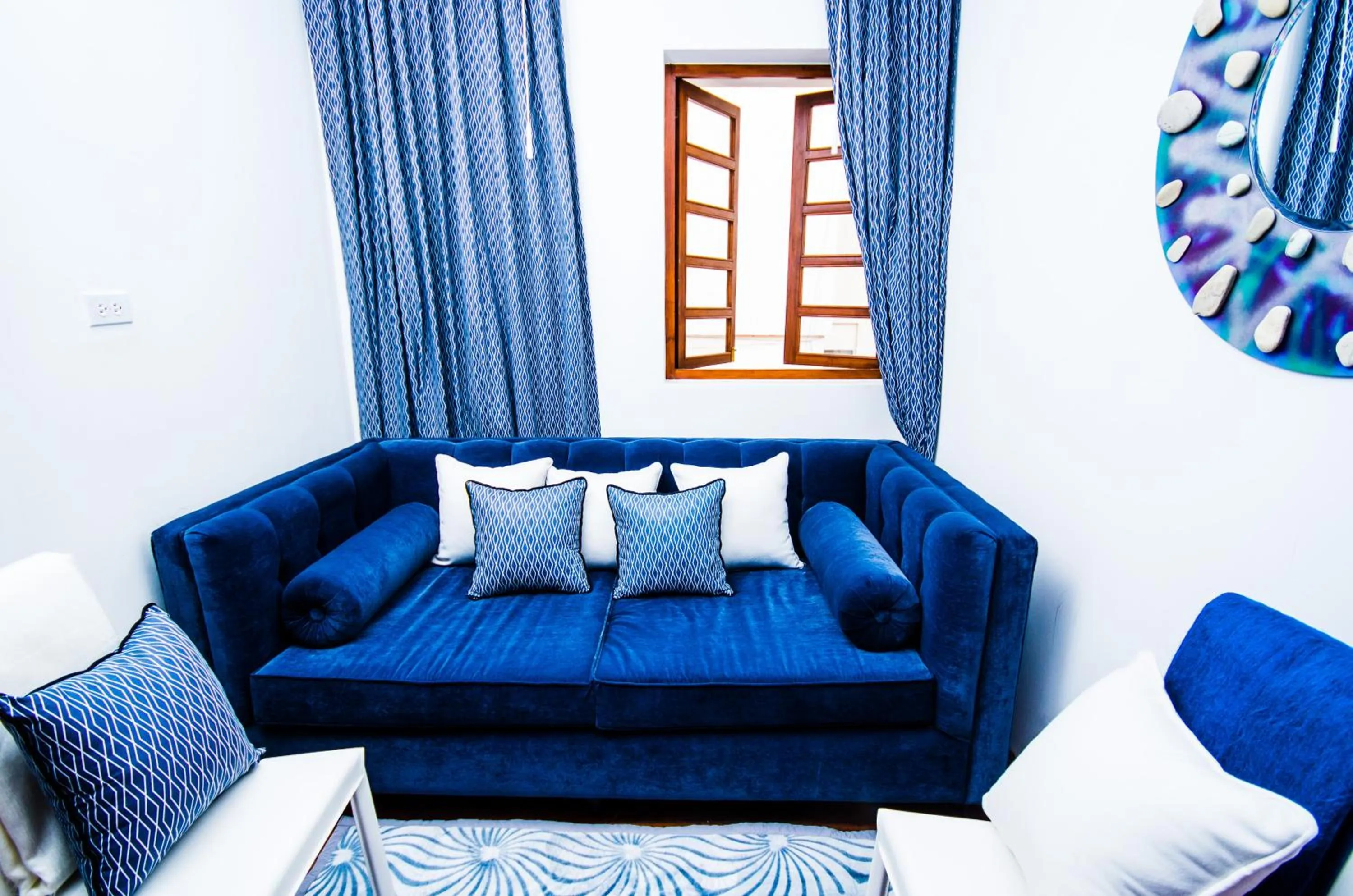 TV and multimedia in Hotel + Arte